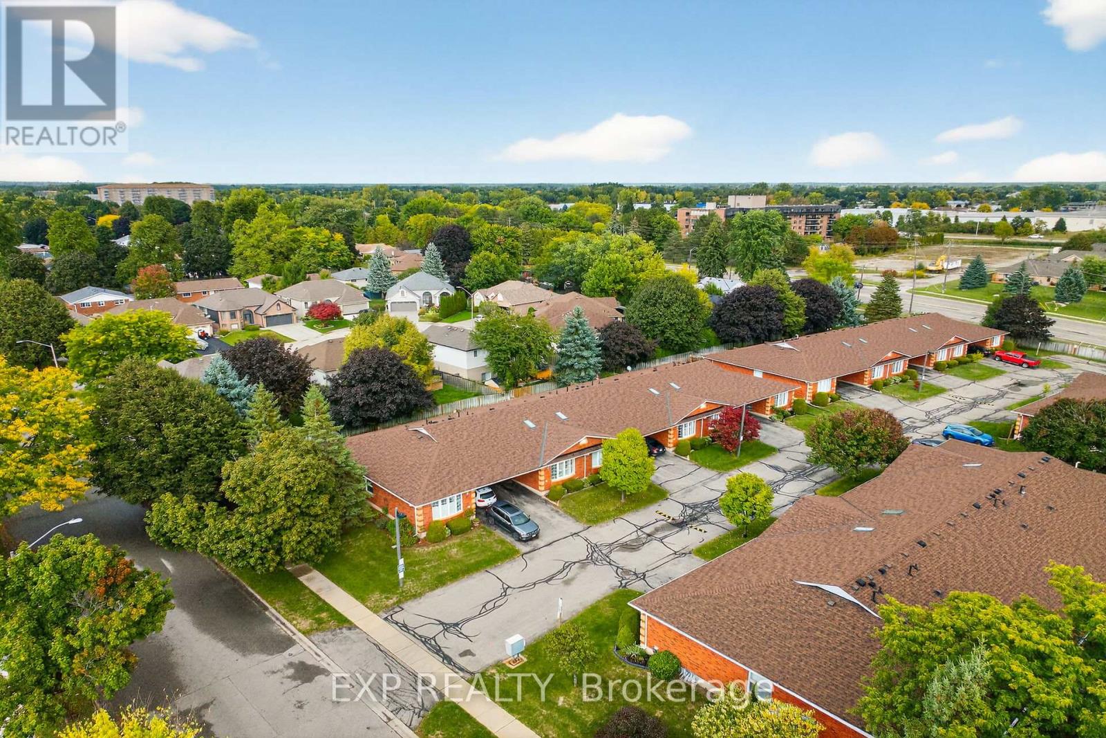 2 - 20 Courtland Drive, Brantford, Ontario  N3R 7Y2 - Photo 36 - X12428890