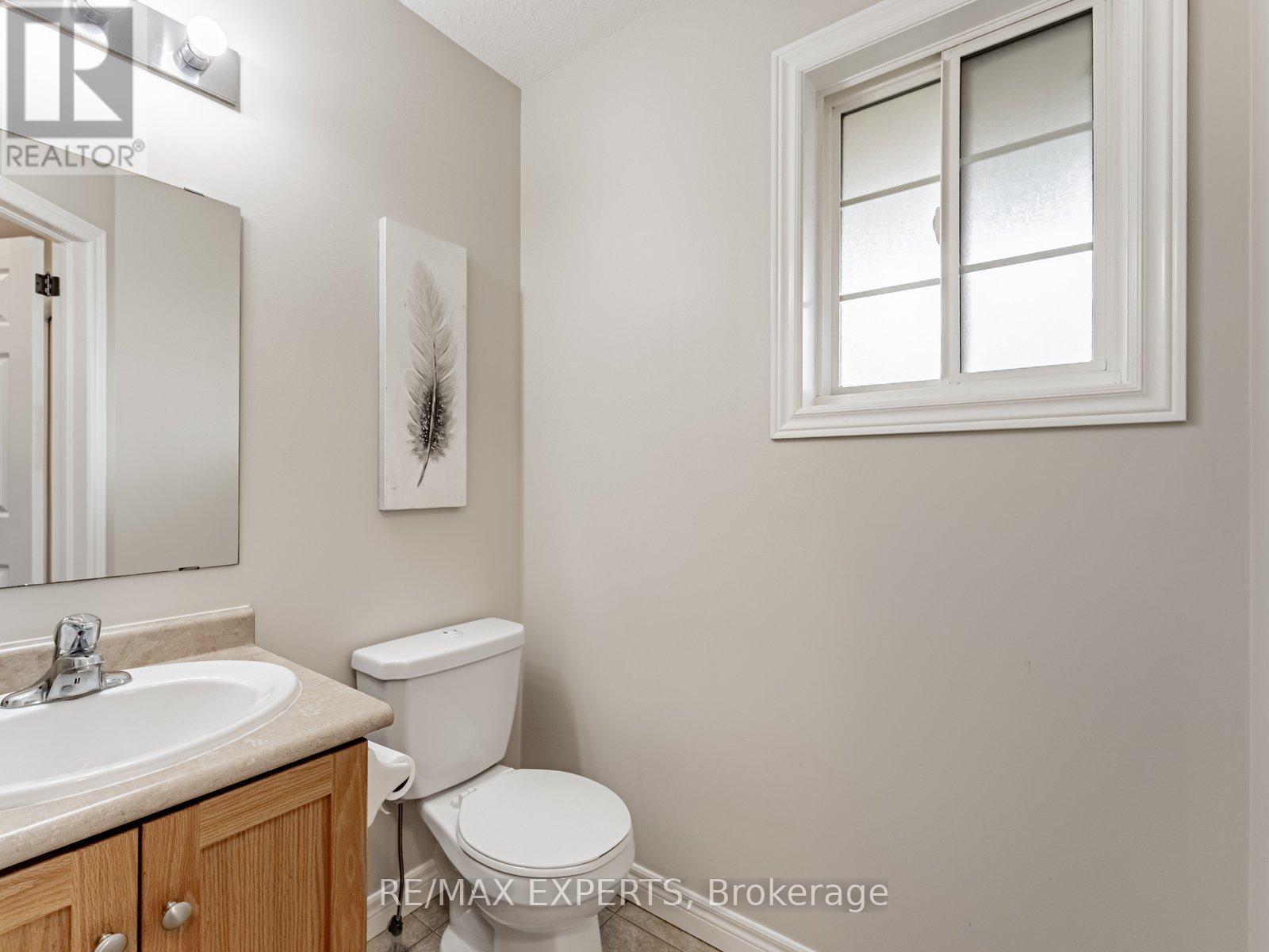 1 Clough Crescent, Guelph, Ontario  N1L 0G1 - Photo 17 - X12428898