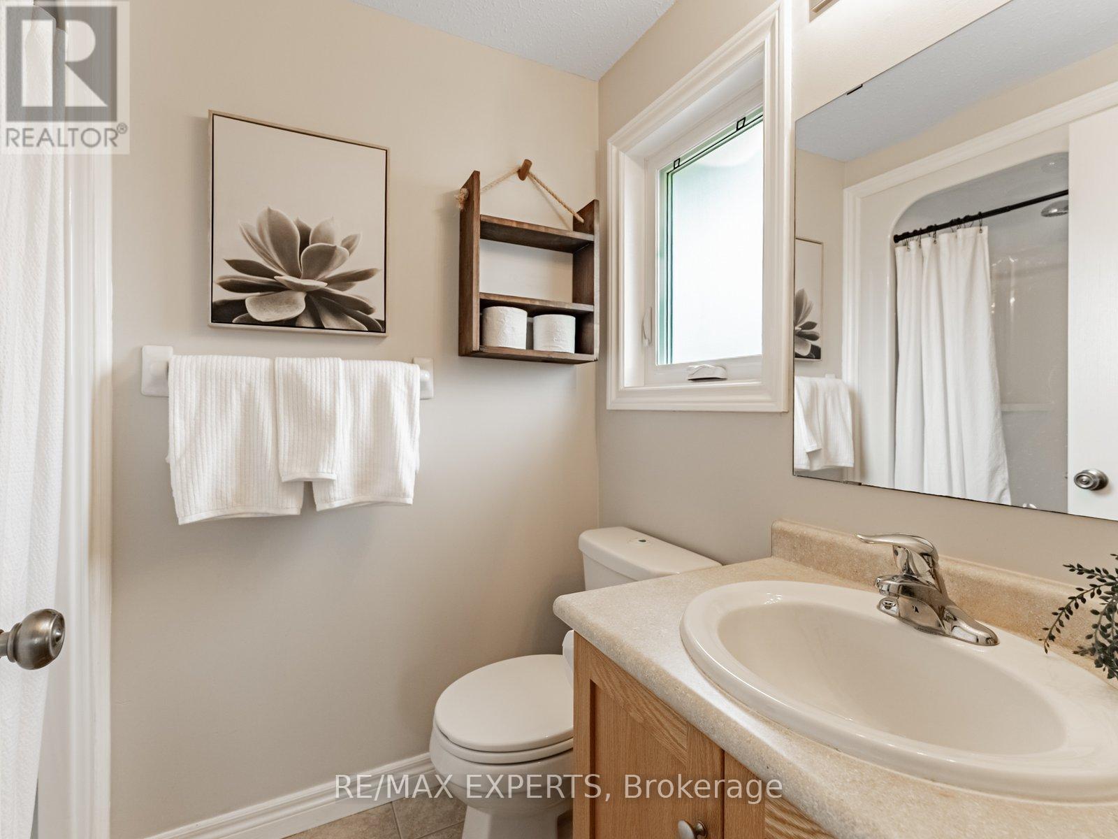 1 Clough Crescent, Guelph, Ontario  N1L 0G1 - Photo 21 - X12428898