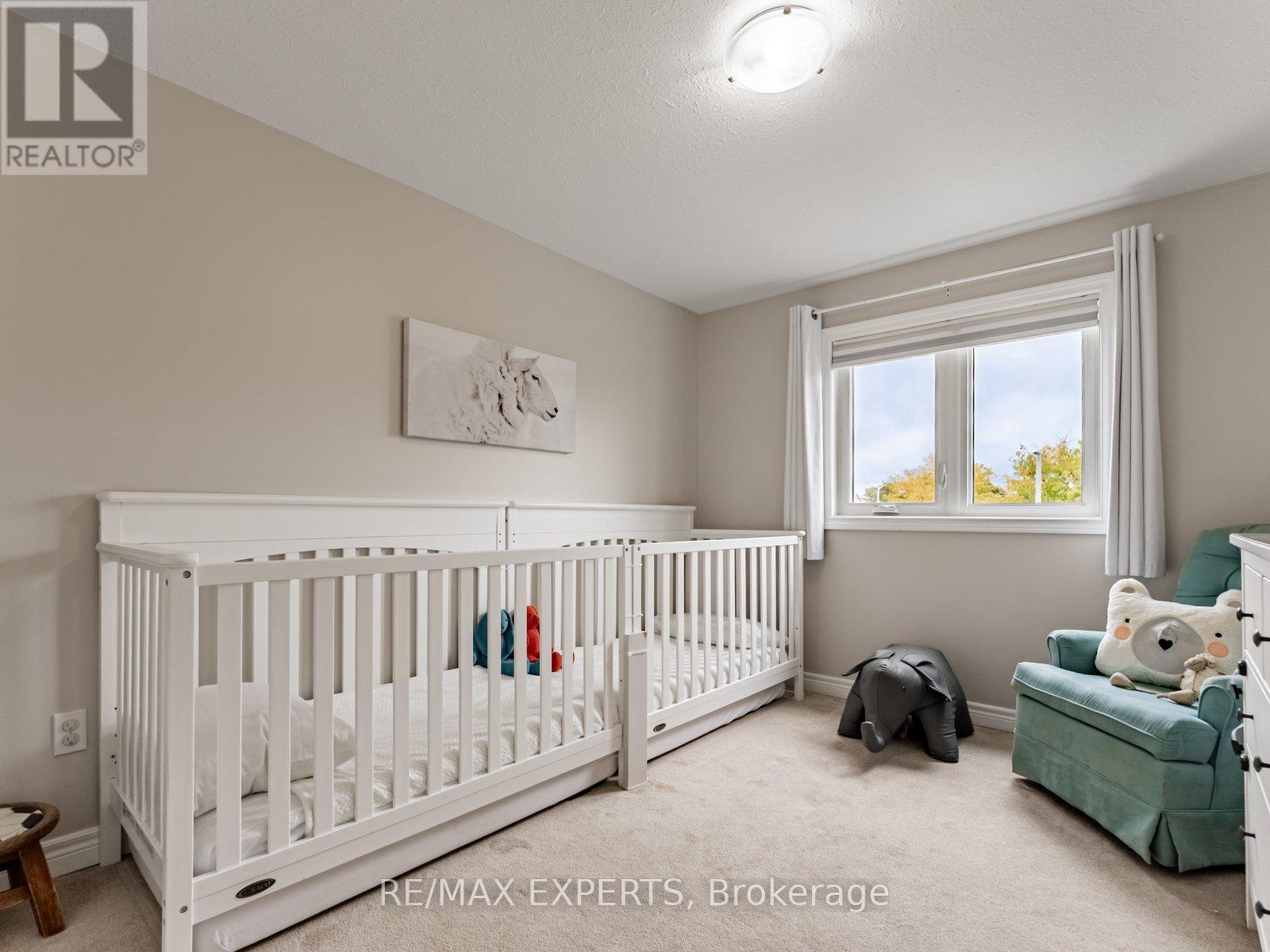 1 Clough Crescent, Guelph, Ontario  N1L 0G1 - Photo 23 - X12428898