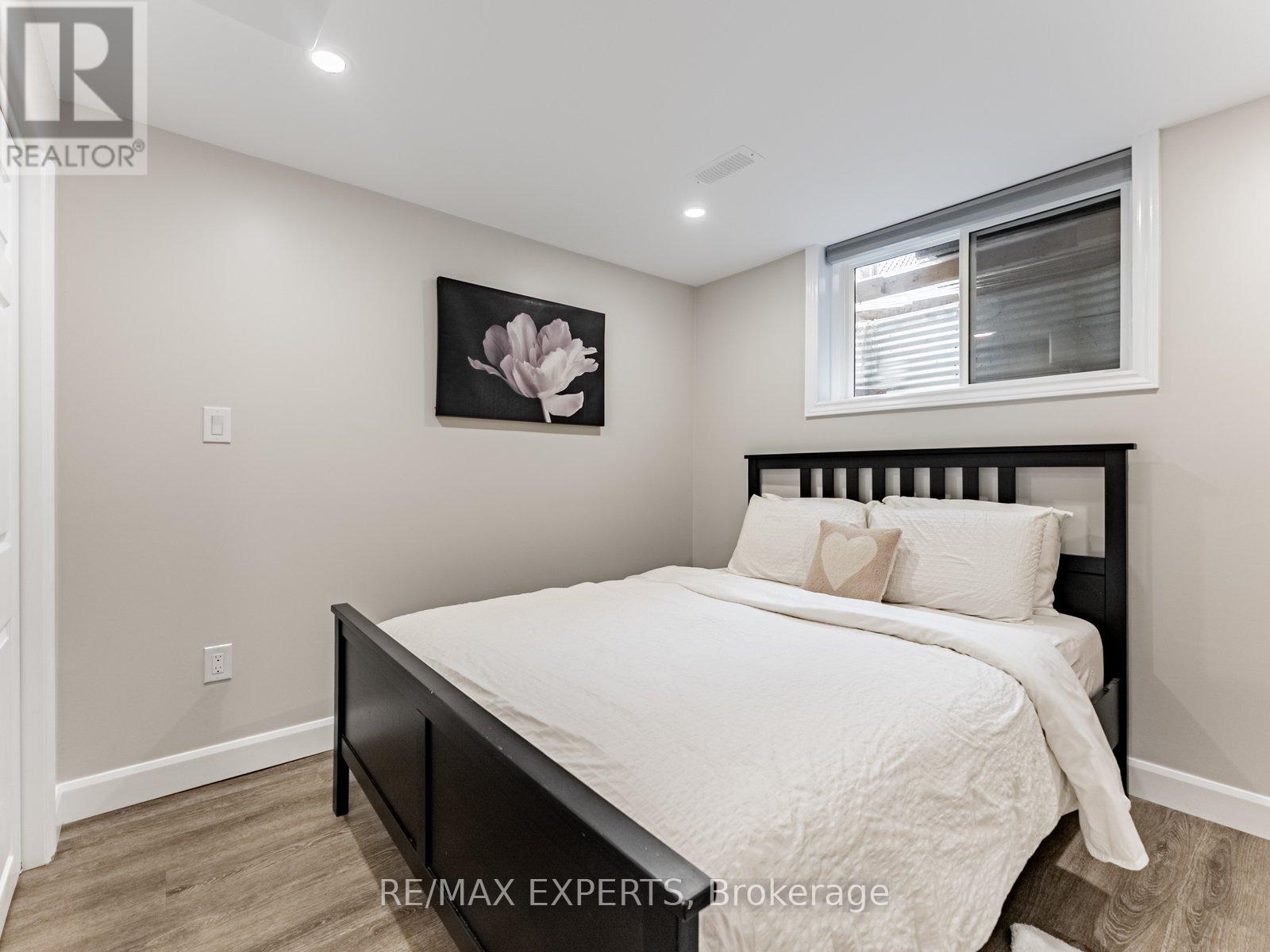 1 Clough Crescent, Guelph, Ontario  N1L 0G1 - Photo 28 - X12428898