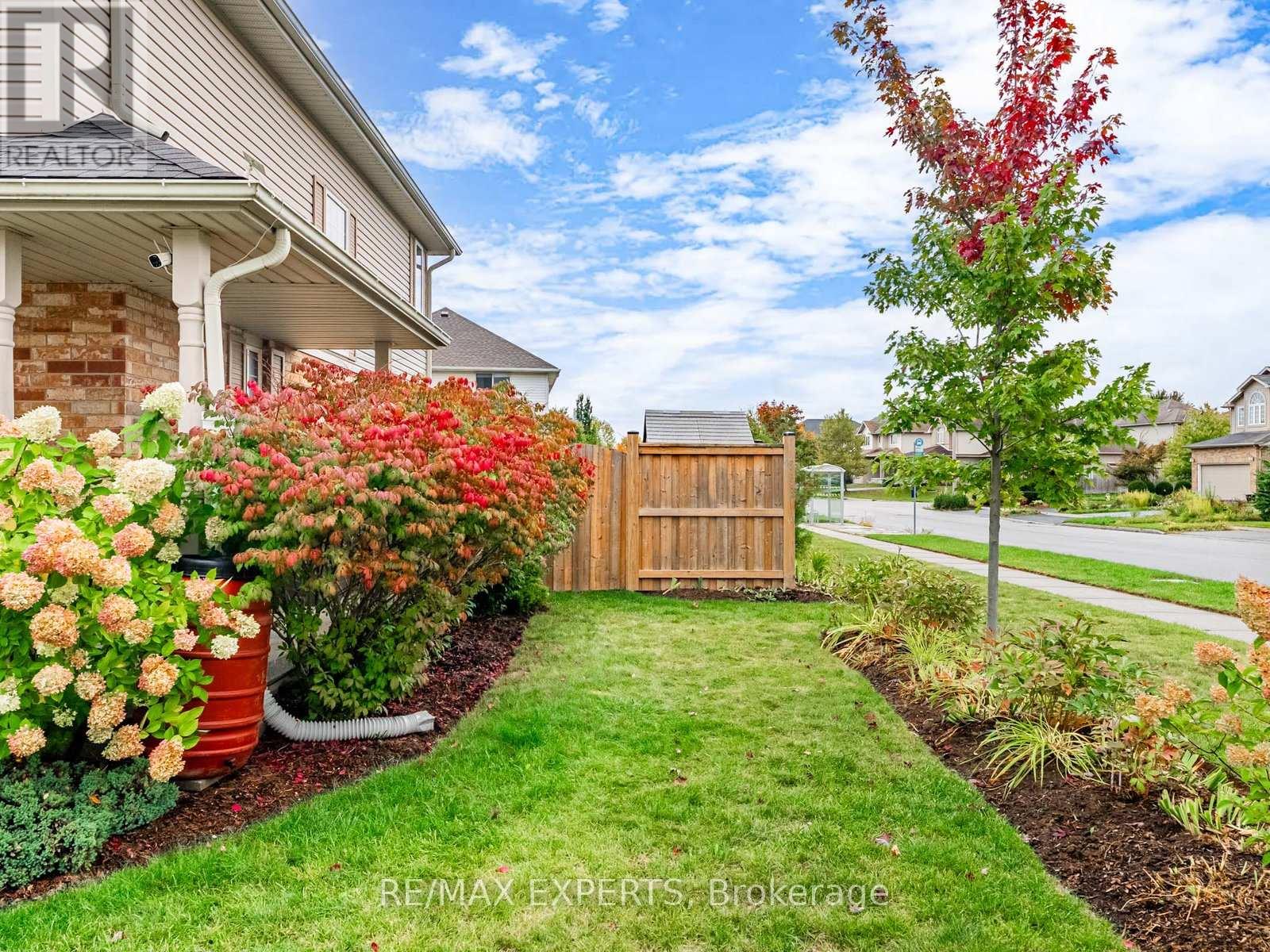1 Clough Crescent, Guelph, Ontario  N1L 0G1 - Photo 3 - X12428898
