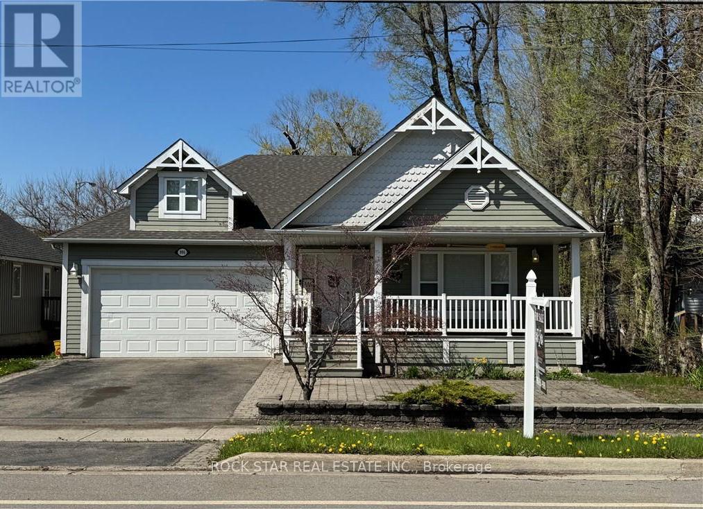 996 Beach Boulevard, Hamilton, Ontario  L8H 6Z4 - Photo 1 - X12428907