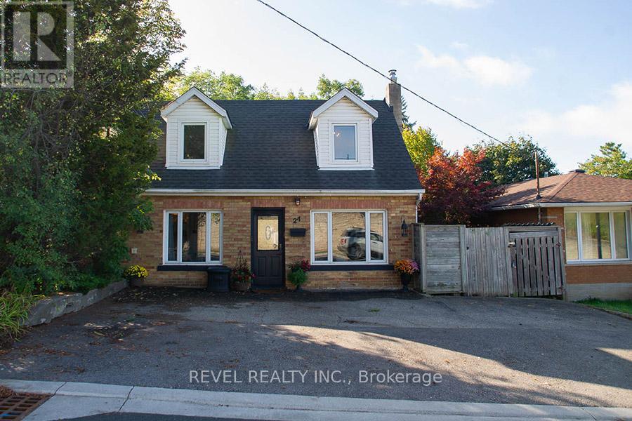 24 AVENUE ROAD, Cambridge, Ontario