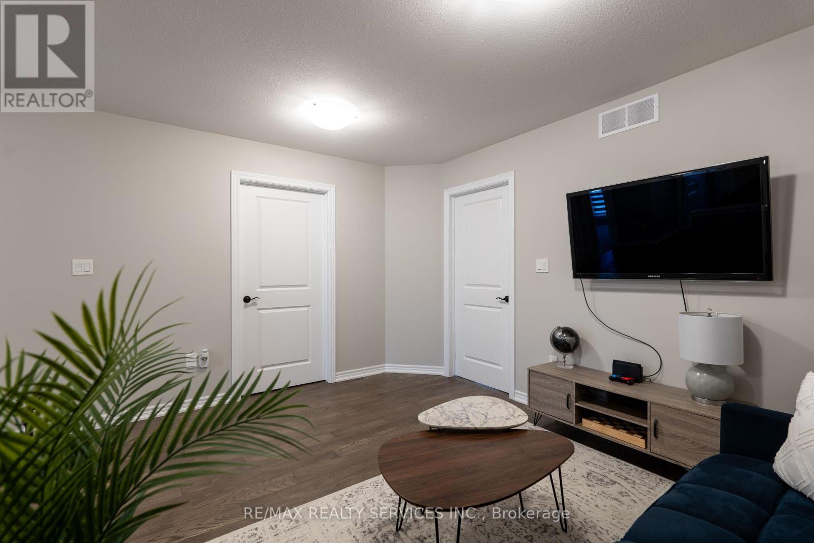 7201 Parsa Street, Niagara Falls, Ontario  L2H 2Y6 - Photo 23 - X12428952