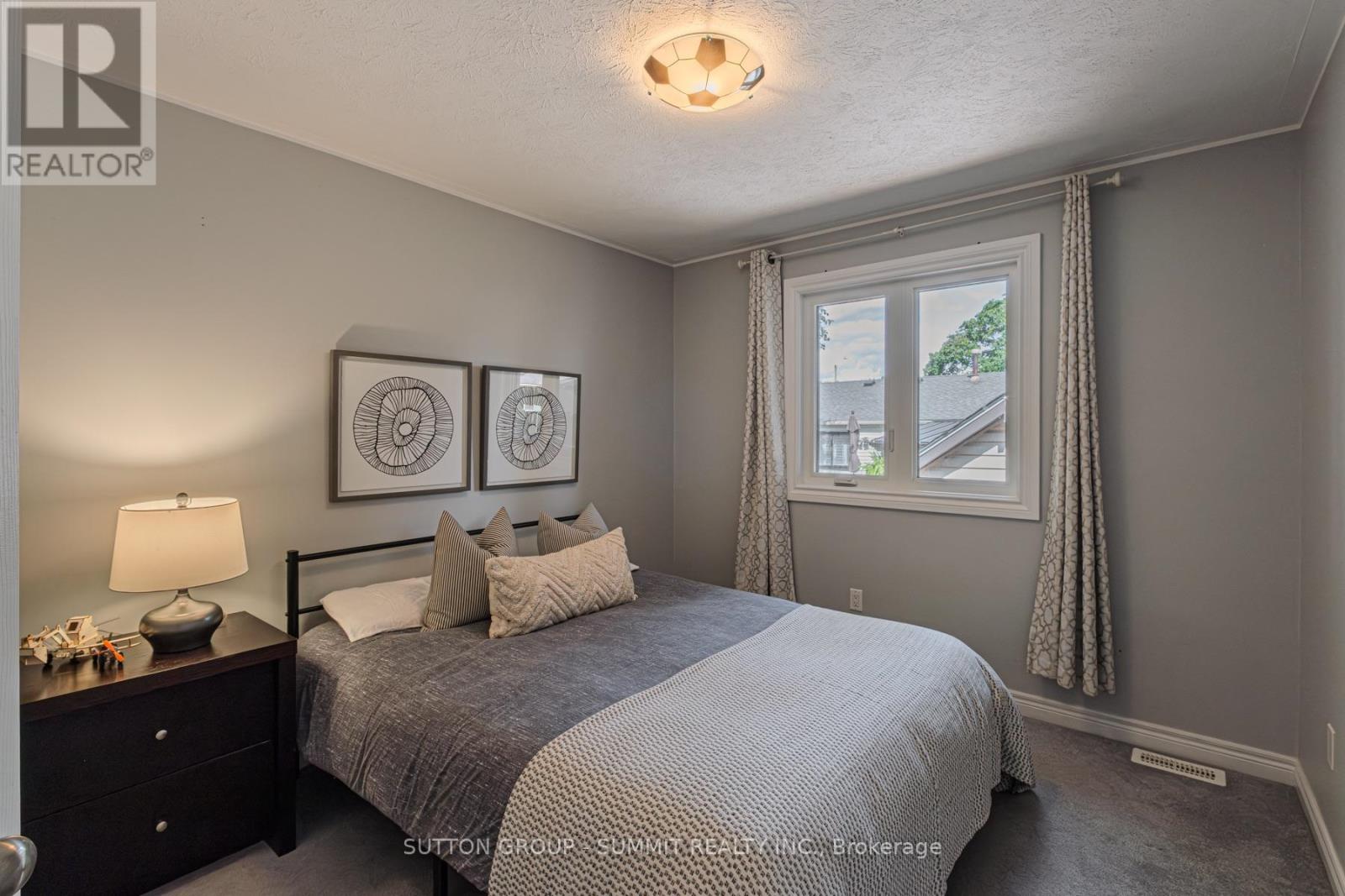 5 Macdonald Crescent, Brantford, Ontario  N3R 8B2 - Photo 21 - X12428957