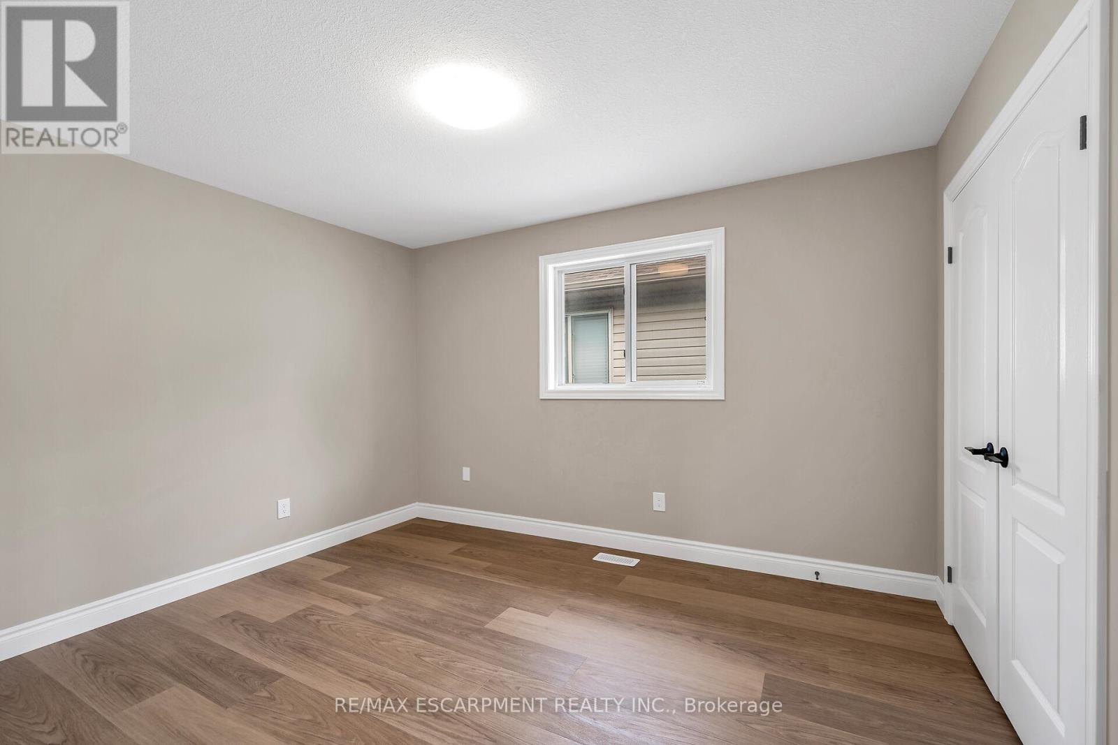 83 Marion Street, Hamilton, Ontario  L0R 1W0 - Photo 19 - X12428959
