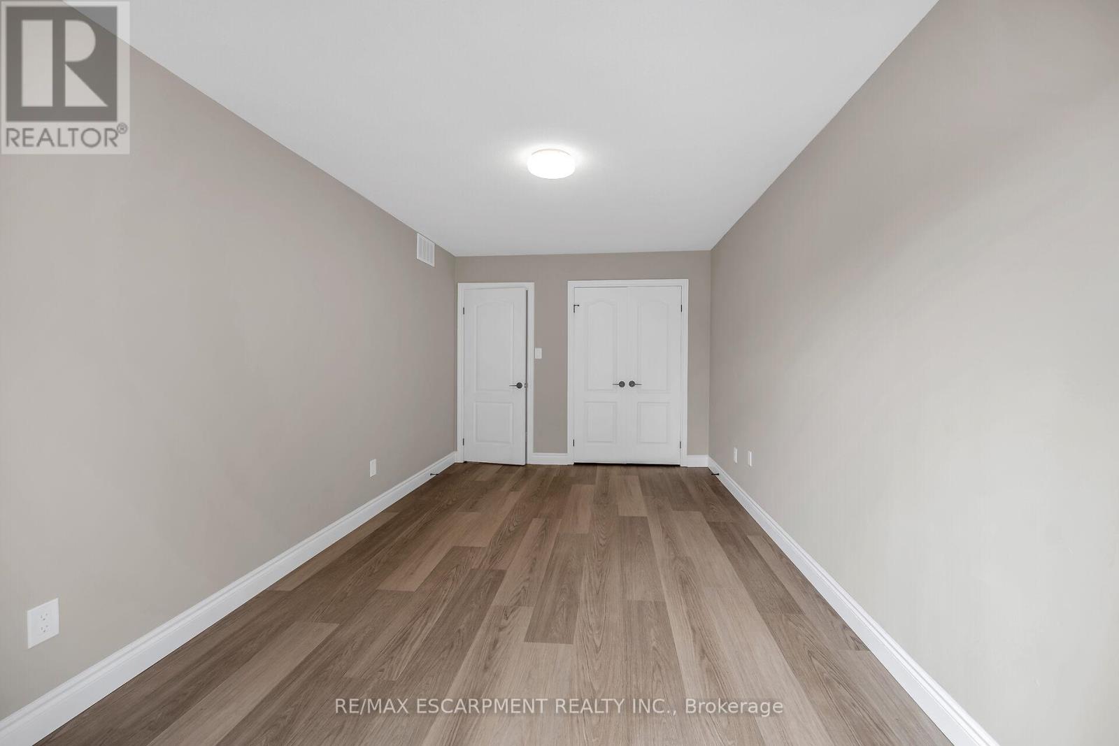 83 Marion Street, Hamilton, Ontario  L0R 1W0 - Photo 24 - X12428959