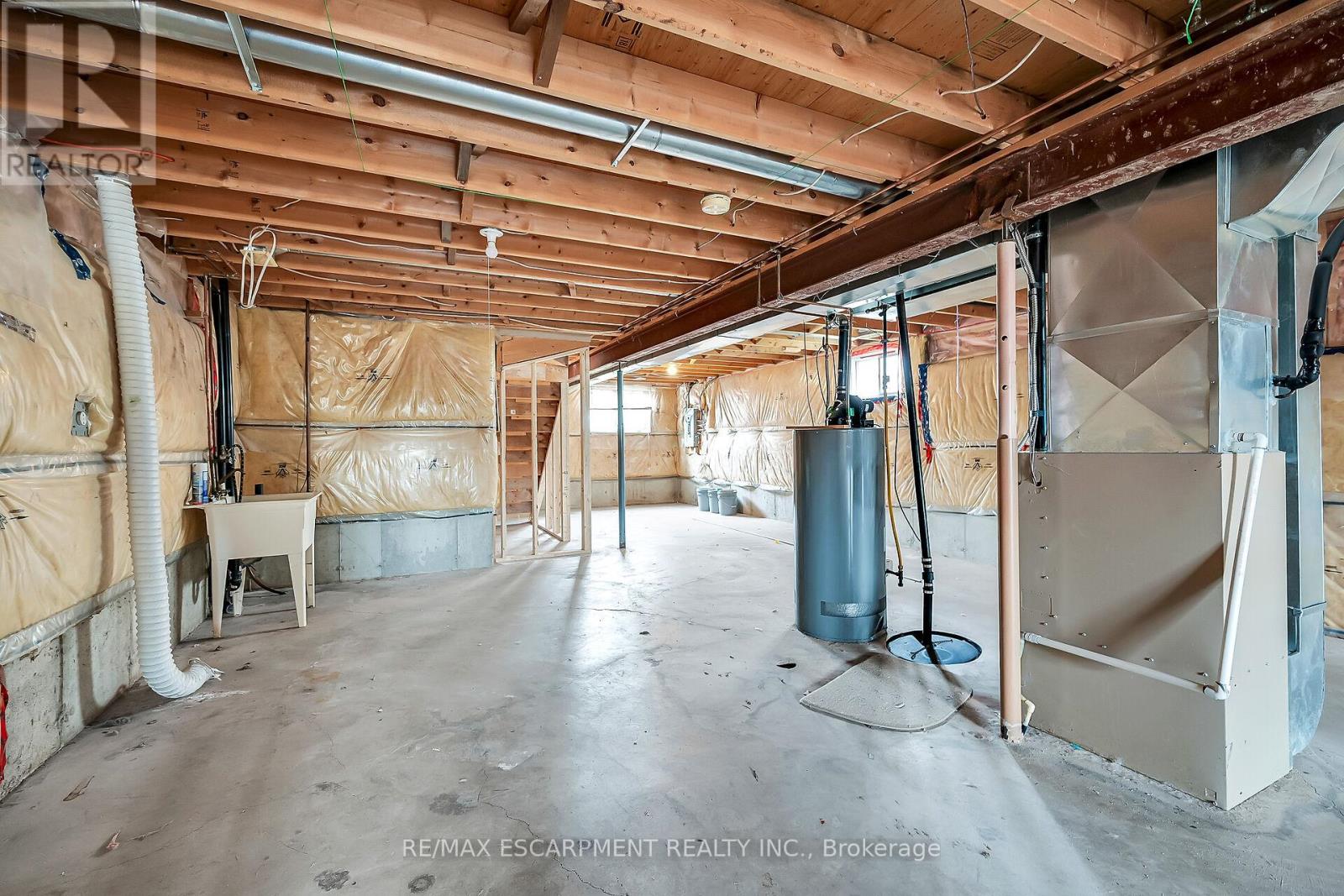 83 Marion Street, Hamilton, Ontario  L0R 1W0 - Photo 30 - X12428959