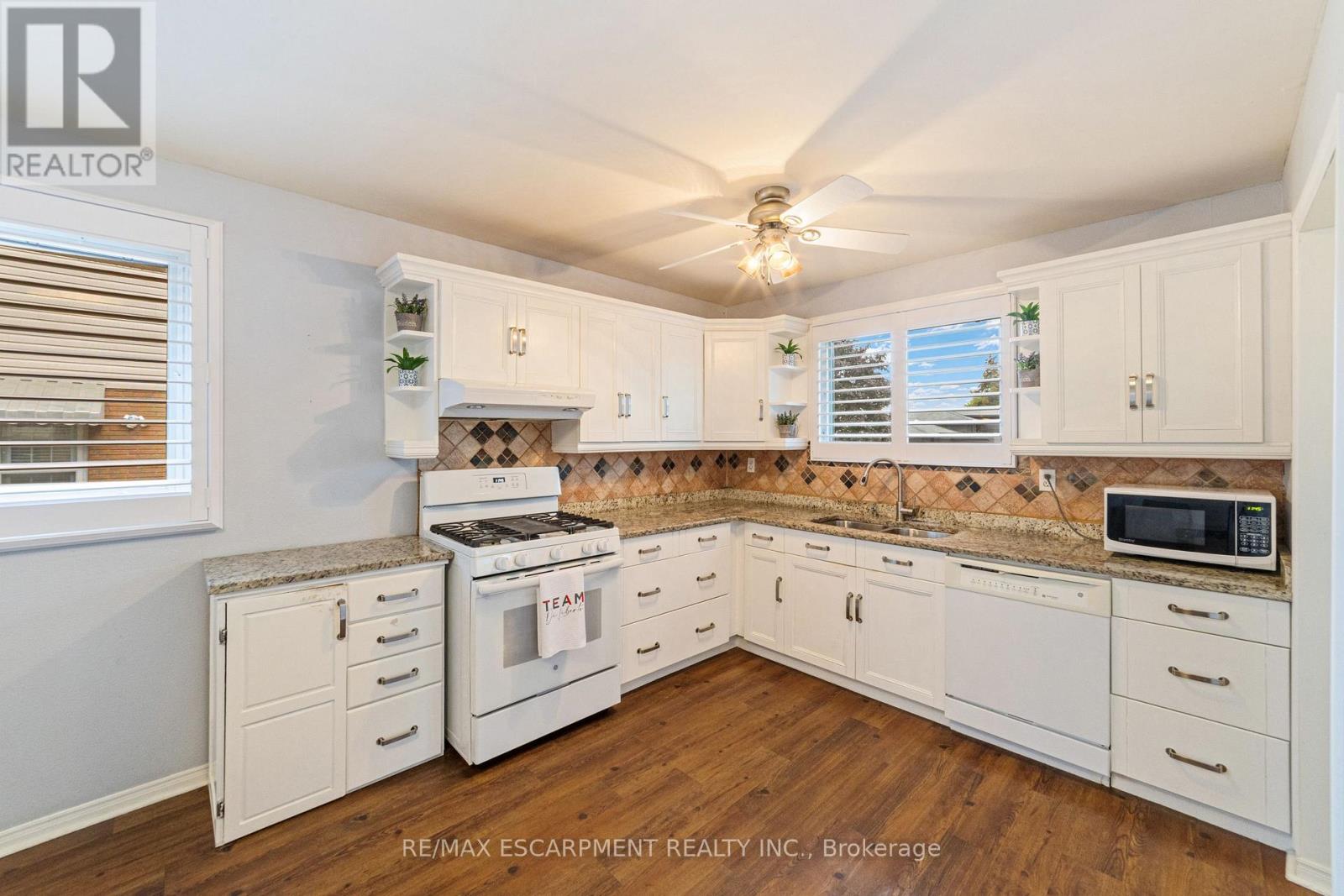 111 Boston Crescent, Hamilton, Ontario  L8T 4N1 - Photo 11 - X12428973