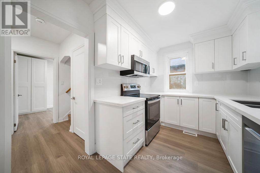 Unit 1 - 172 East 34th Street, Hamilton, Ontario  L8V 3W6 - Photo 8 - X12428979