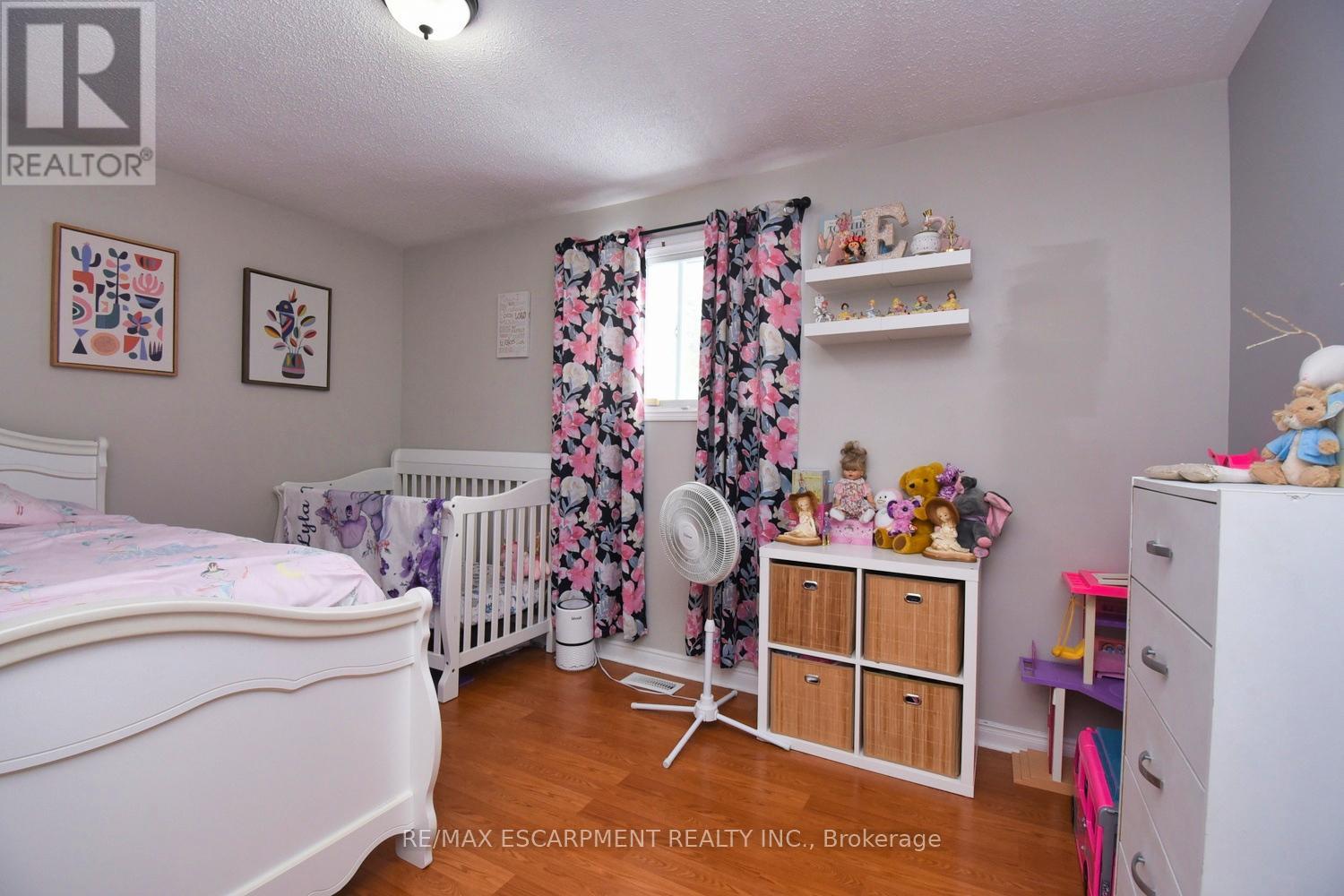 3 Evelyn Street, Brantford, Ontario  N3R 3G8 - Photo 20 - X12429012
