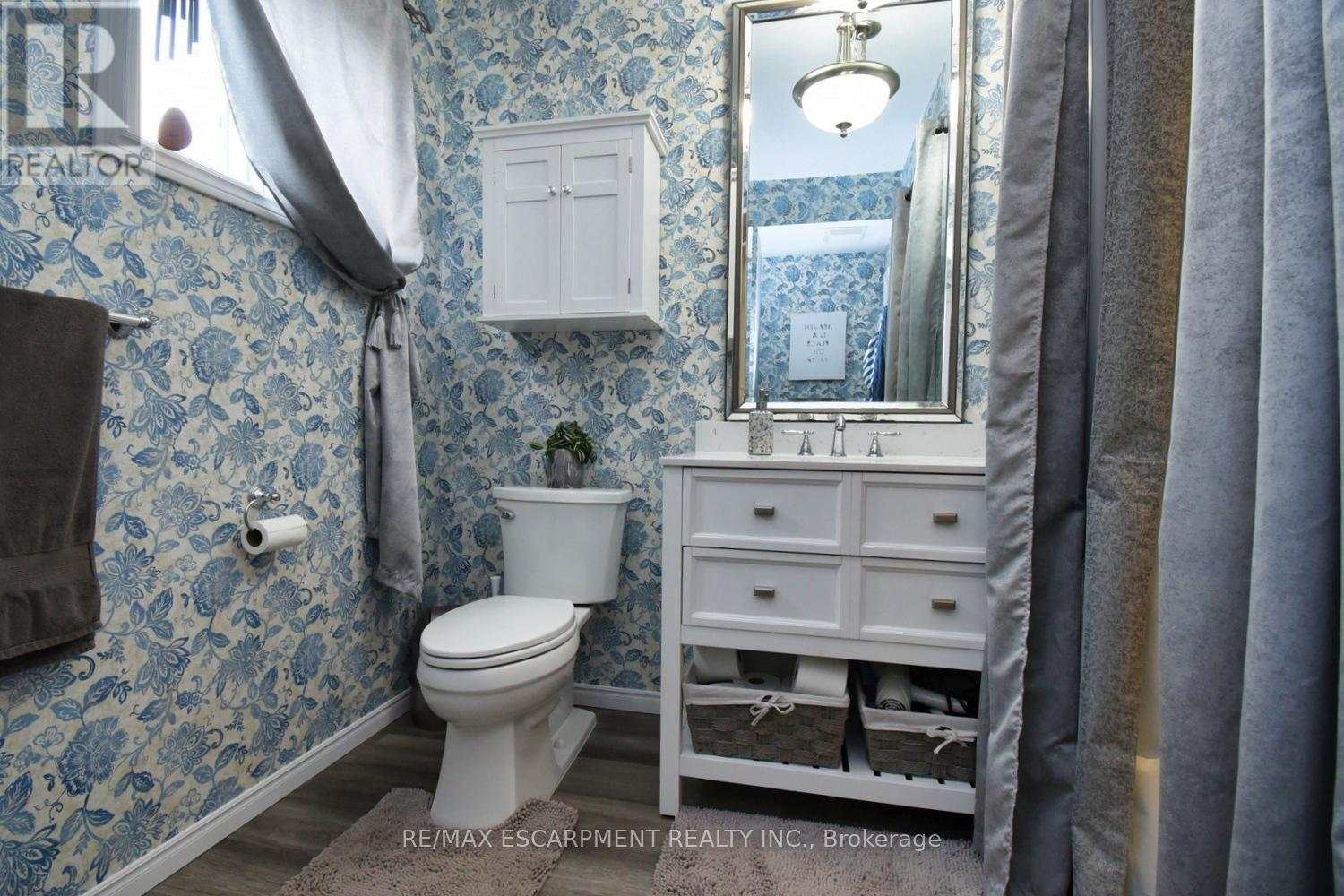 3 Evelyn Street, Brantford, Ontario  N3R 3G8 - Photo 33 - X12429012
