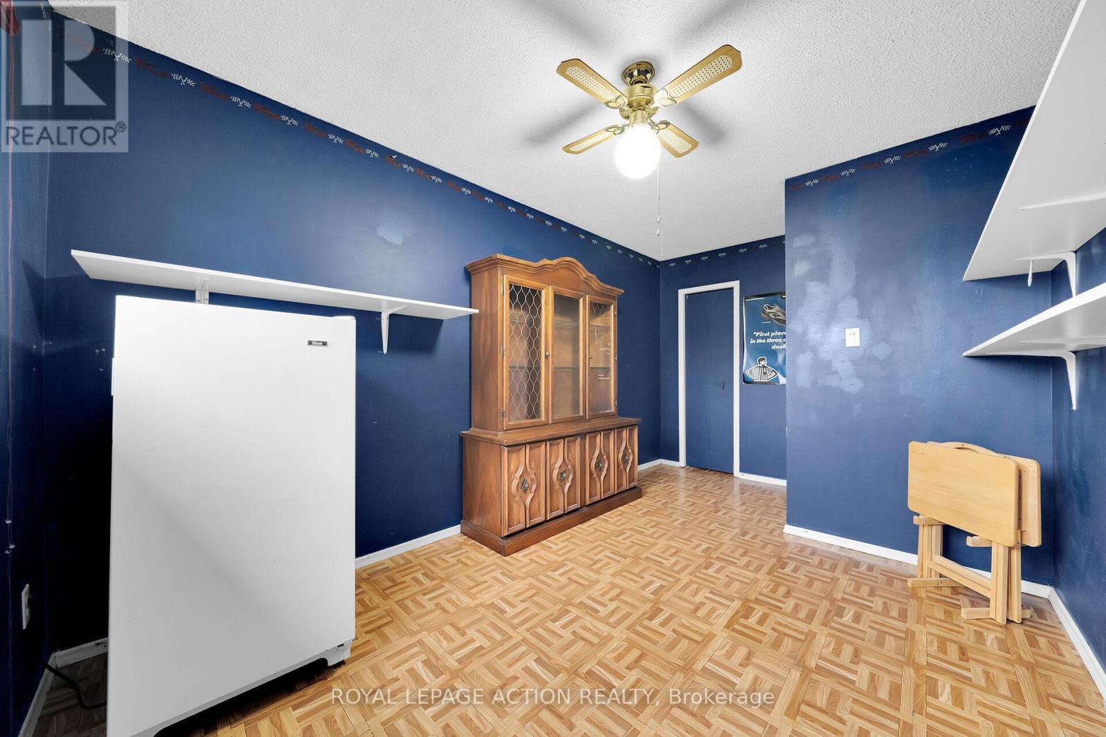 8 Maple Crescent, Brant, Ontario  N3L 3R4 - Photo 19 - X12429017