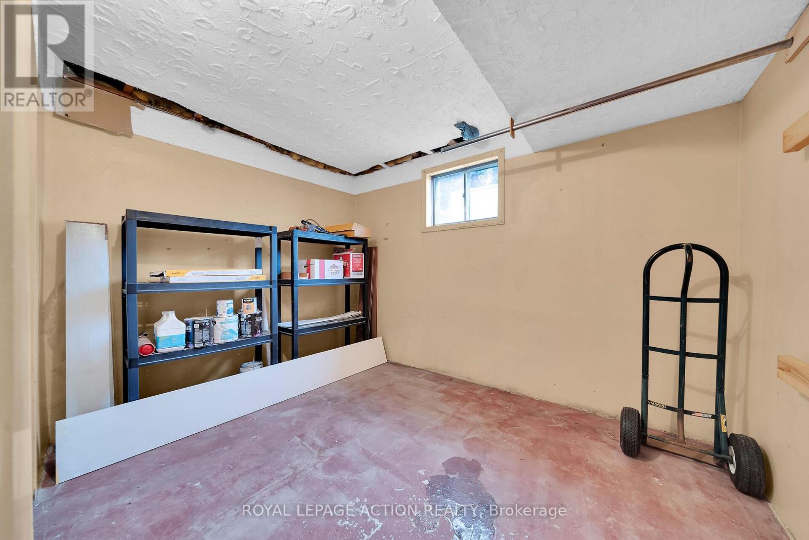 8 Maple Crescent, Brant, Ontario  N3L 3R4 - Photo 24 - X12429017