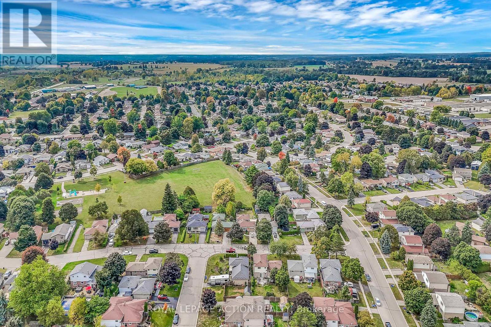 8 Maple Crescent, Brant, Ontario  N3L 3R4 - Photo 32 - X12429017