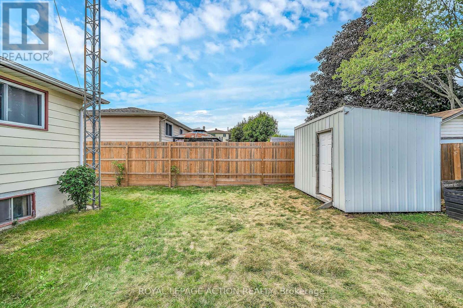 Property at 8 MAPLE CRESCENT image 5