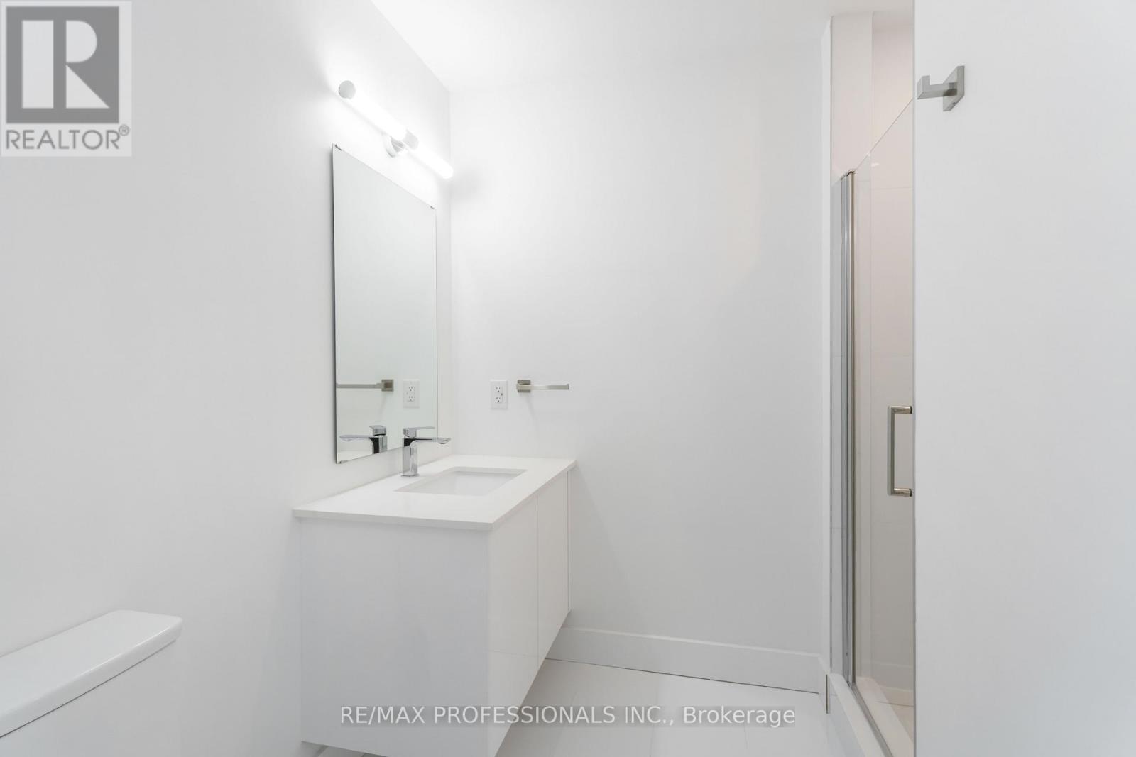 106 - 7277 Wilson Crescent, Niagara Falls, Ontario  L2G 4R8 - Photo 19 - X12429021