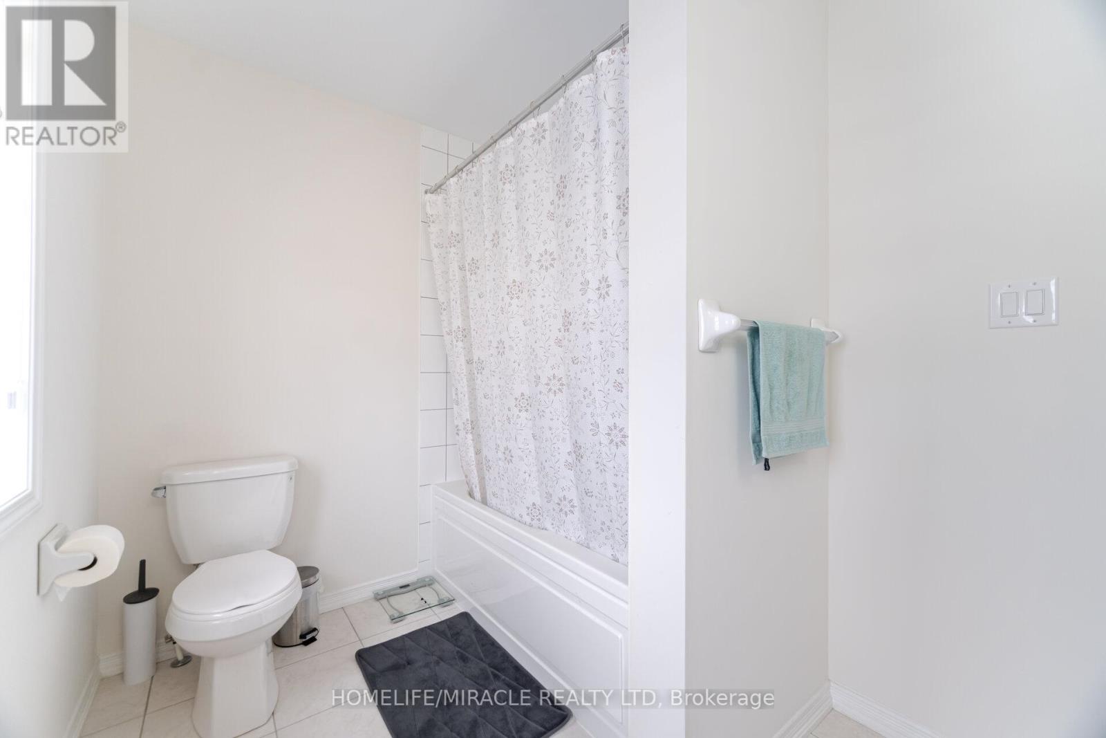 117 Longboat Run W, Brantford, Ontario  N3T 0R8 - Photo 32 - X12429043