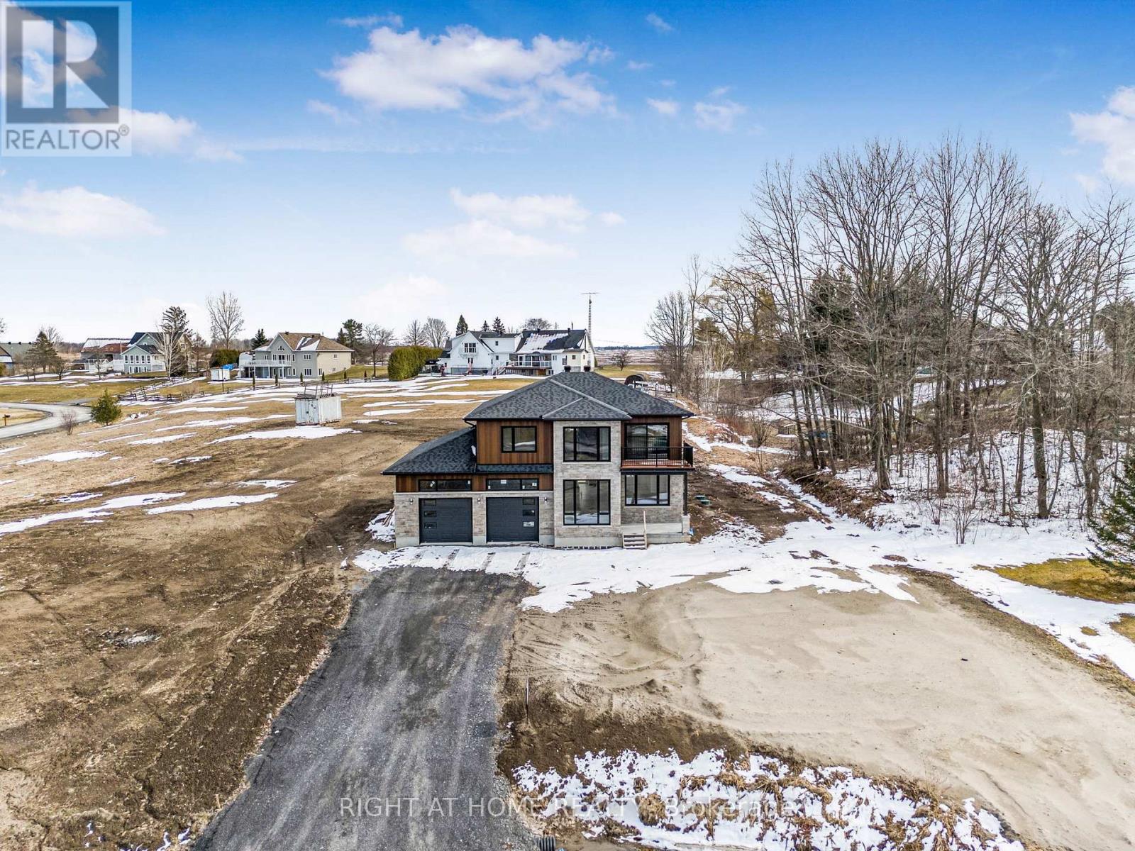 170 Gascon Street, Alfred And Plantagenet, Ontario  K0B 1J0 - Photo 35 - X12220369