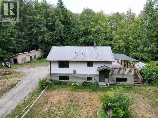 4849 TOMKINSON ROAD, Powell River, British Columbia