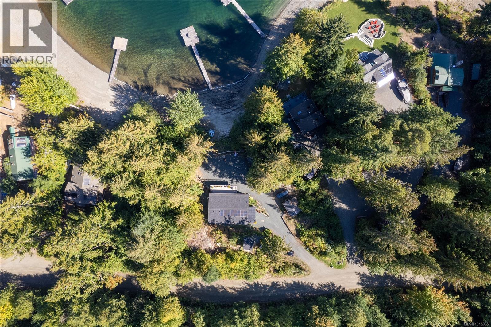 2180 South Lake Rd, Qualicum Beach, British Columbia  V9K 2L7 - Photo 2 - 1015065
