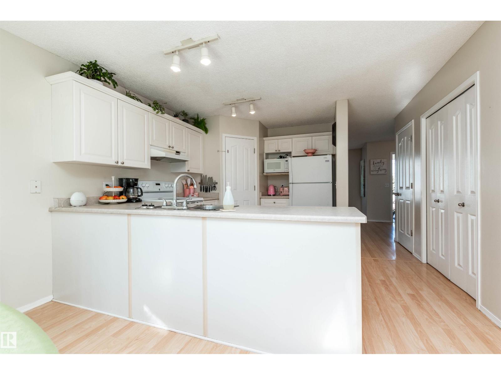 955 Normandy Ln, Sherwood Park, Alberta  T8A 5X6 - Photo 13 - E4459691