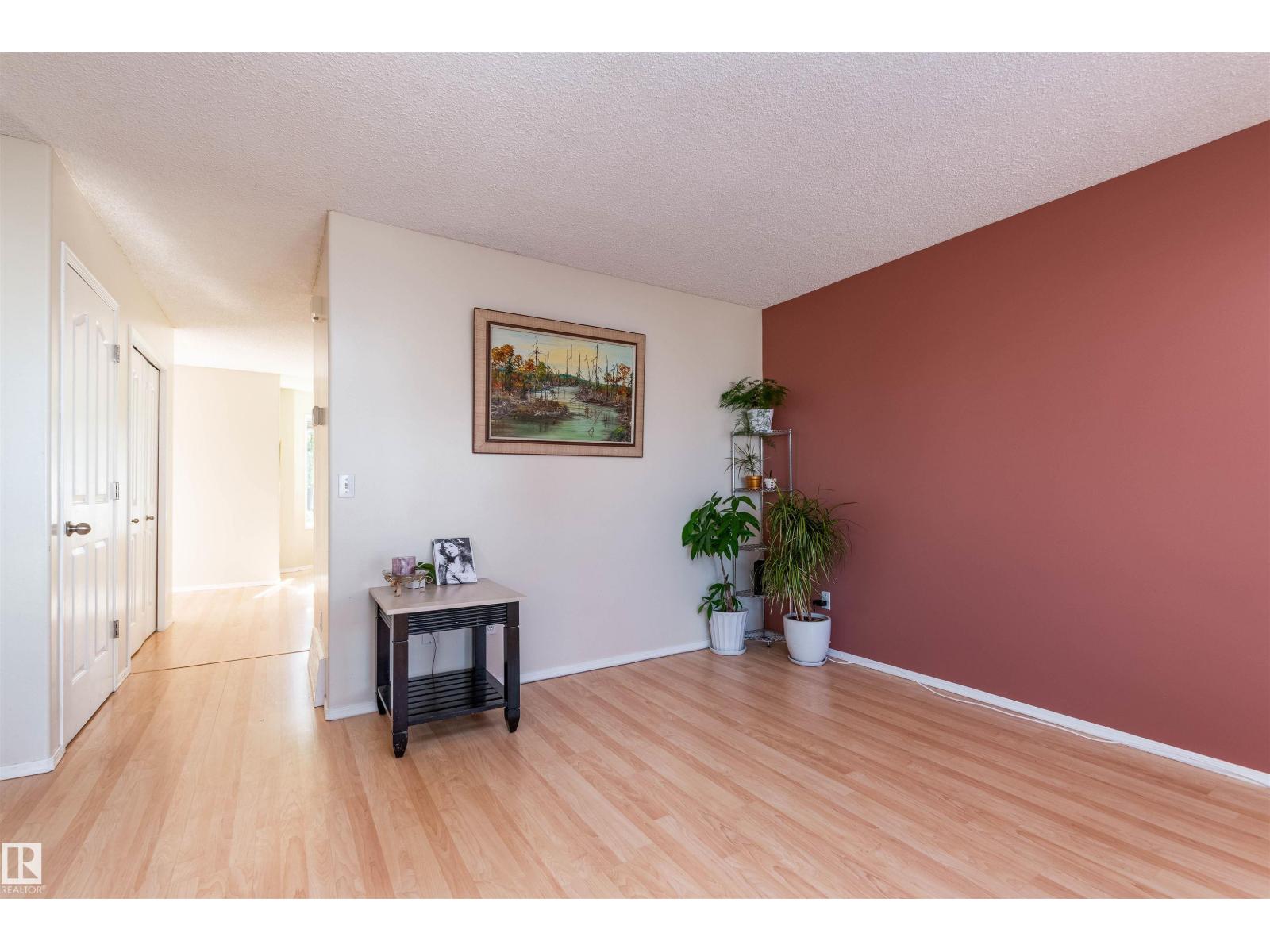 955 Normandy Ln, Sherwood Park, Alberta  T8A 5X6 - Photo 5 - E4459691