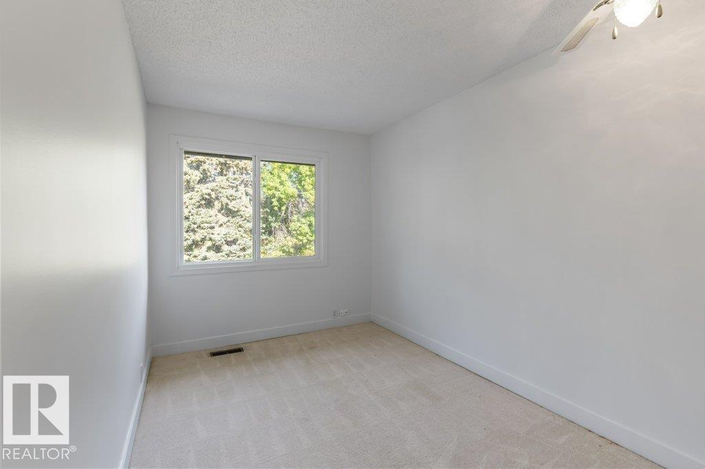 70 Forest Gv, St. Albert, Alberta  T8N 3X6 - Photo 24 - E4459693