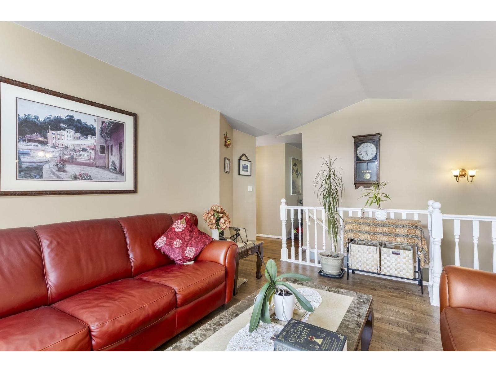 8479 Cade Barr Street, Mission, British Columbia  V2V 7K4 - Photo 3 - R3052052