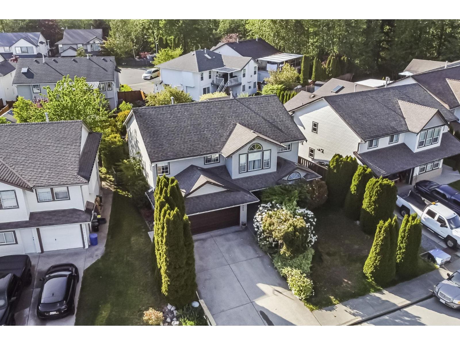 8479 Cade Barr Street, Mission, British Columbia  V2V 7K4 - Photo 2 - R3052052