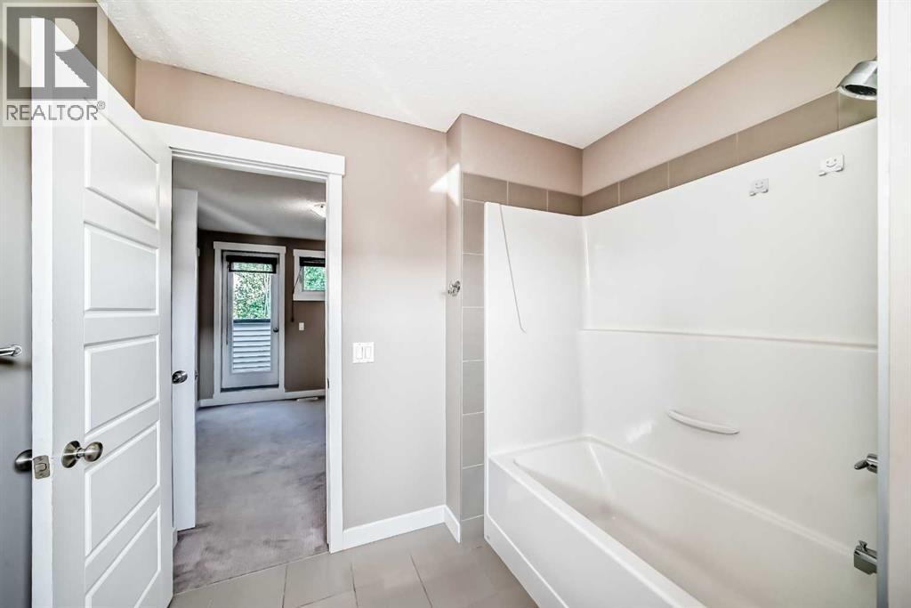 326 Covecreek Circle Ne, Calgary, Alberta  T3K 0W6 - Photo 30 - A2259741
