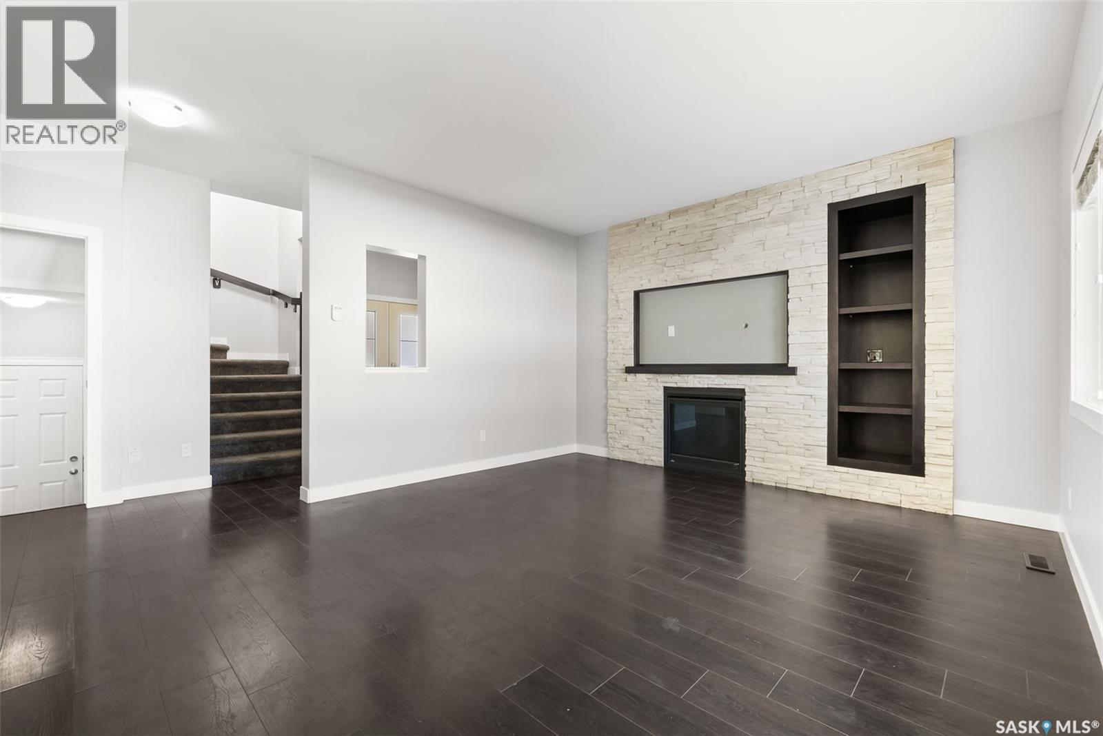 5308 Green Alder Way E, Regina, Saskatchewan  S4V 3M7 - Photo 6 - SK019474