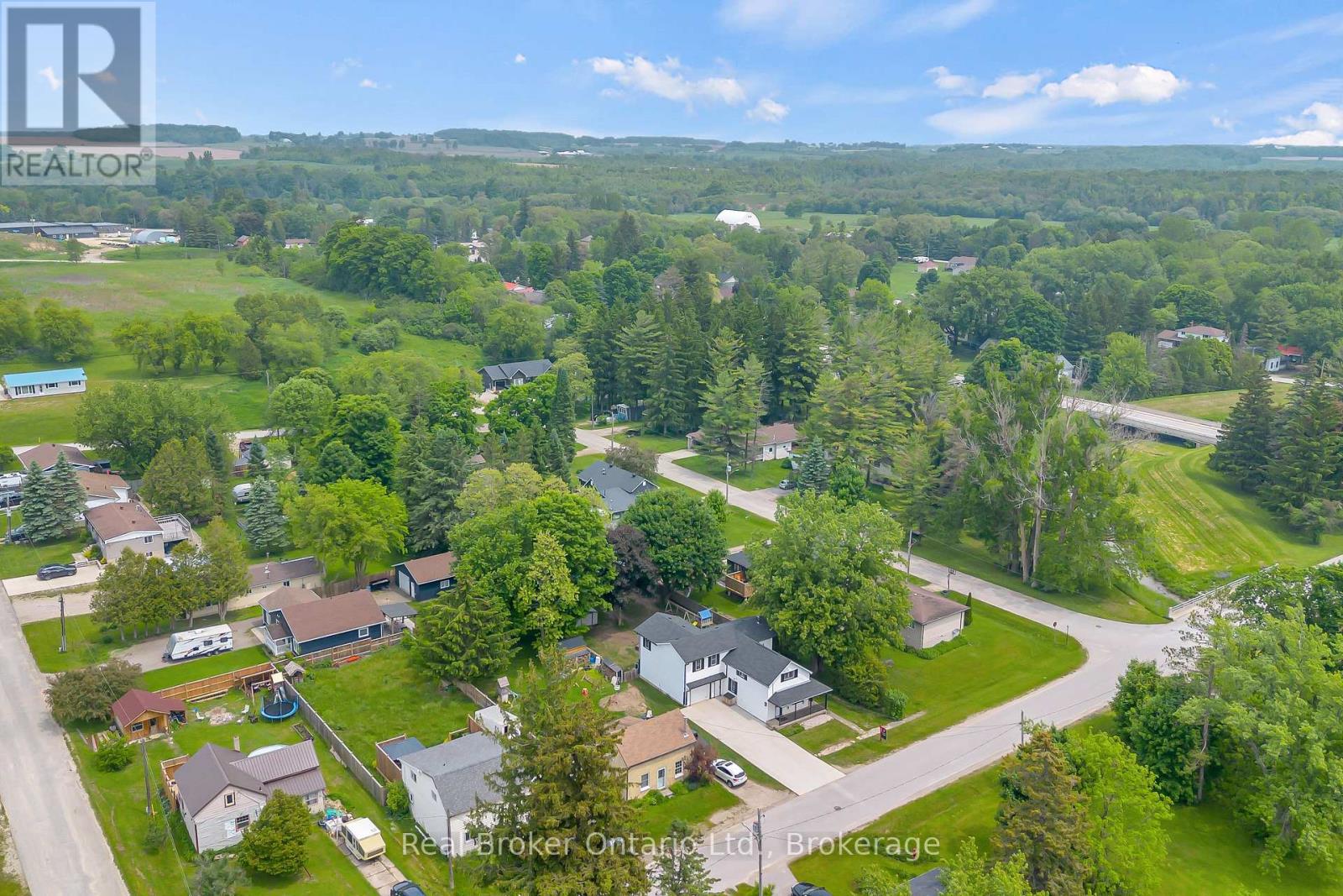218 Cambridge Street, Arran-Elderslie, Ontario  N0G 2N0 - Photo 45 - X12213983
