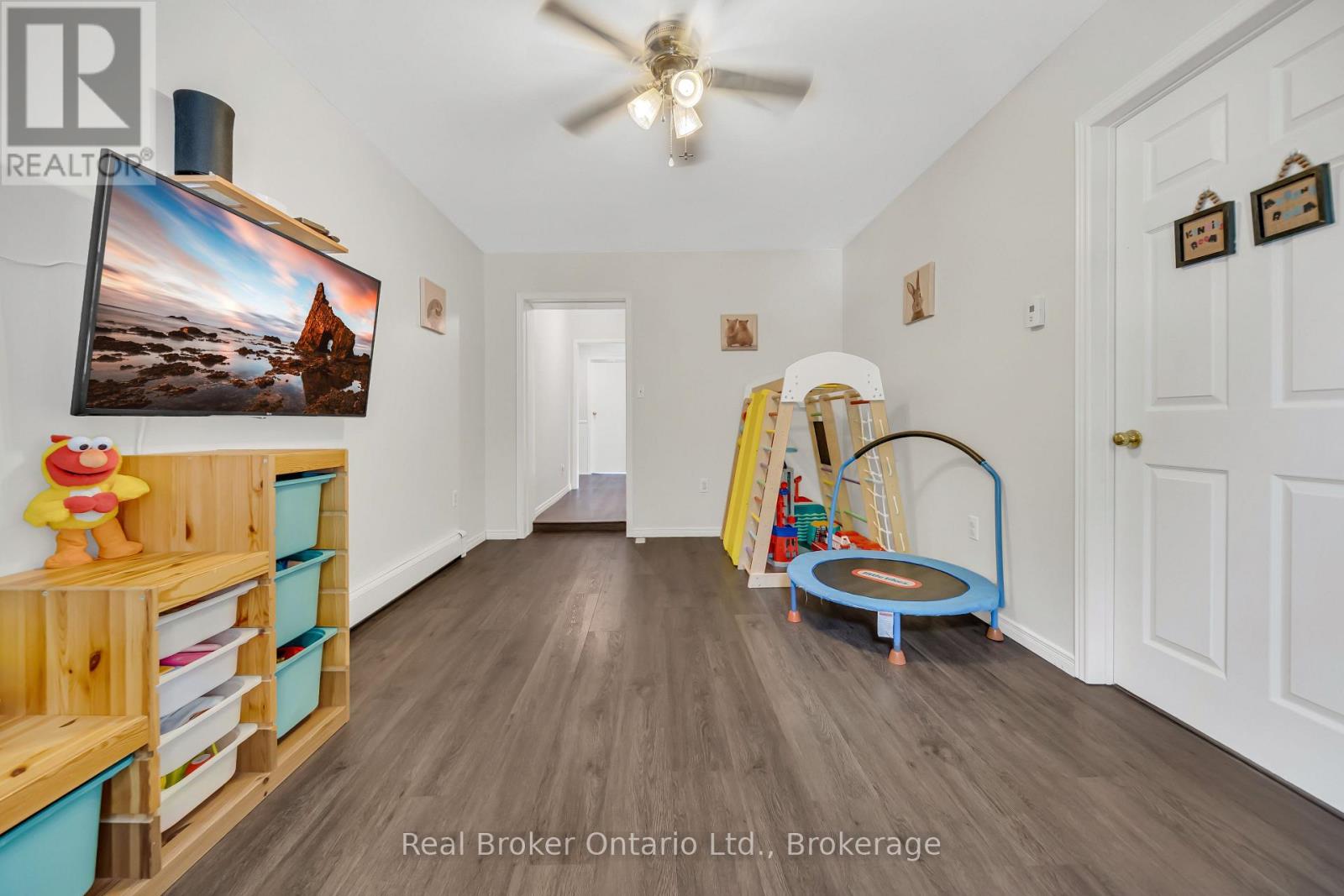 218 Cambridge Street, Arran-Elderslie, Ontario  N0G 2N0 - Photo 24 - X12213983