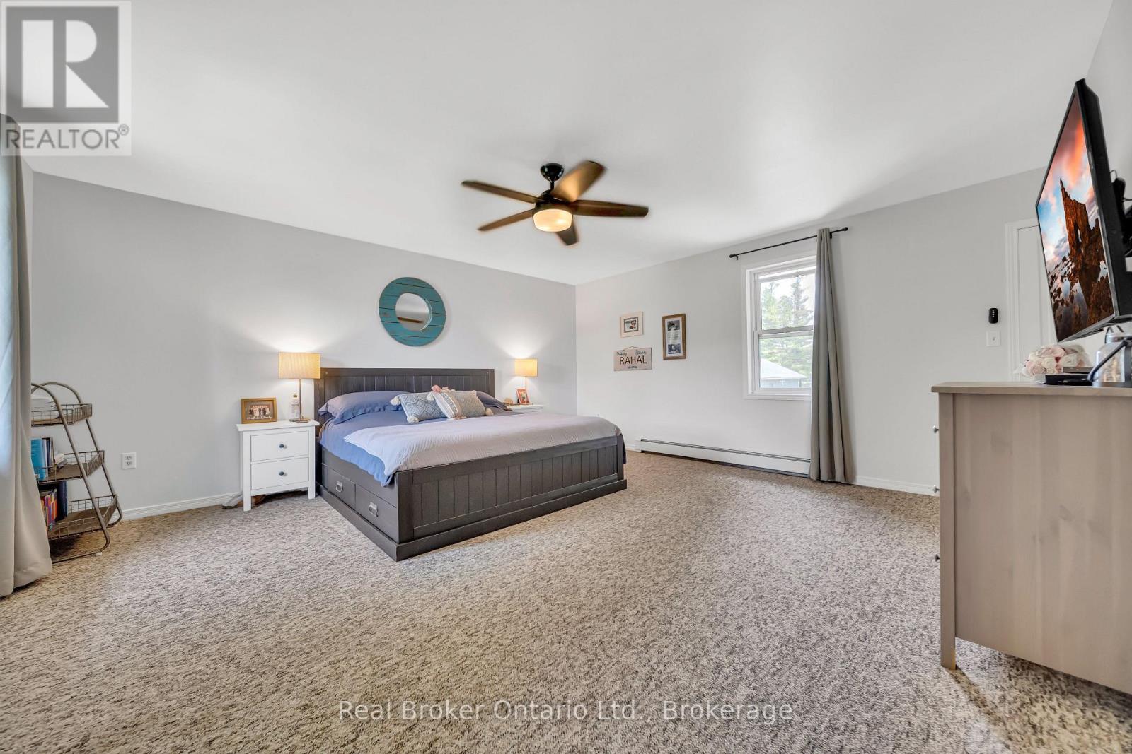 218 Cambridge Street, Arran-Elderslie, Ontario  N0G 2N0 - Photo 31 - X12213983