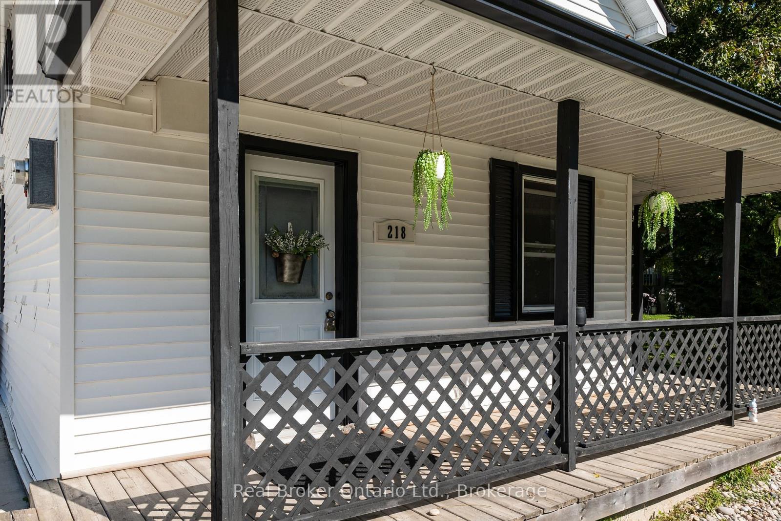 218 Cambridge Street, Arran-Elderslie, Ontario  N0G 2N0 - Photo 5 - X12213983