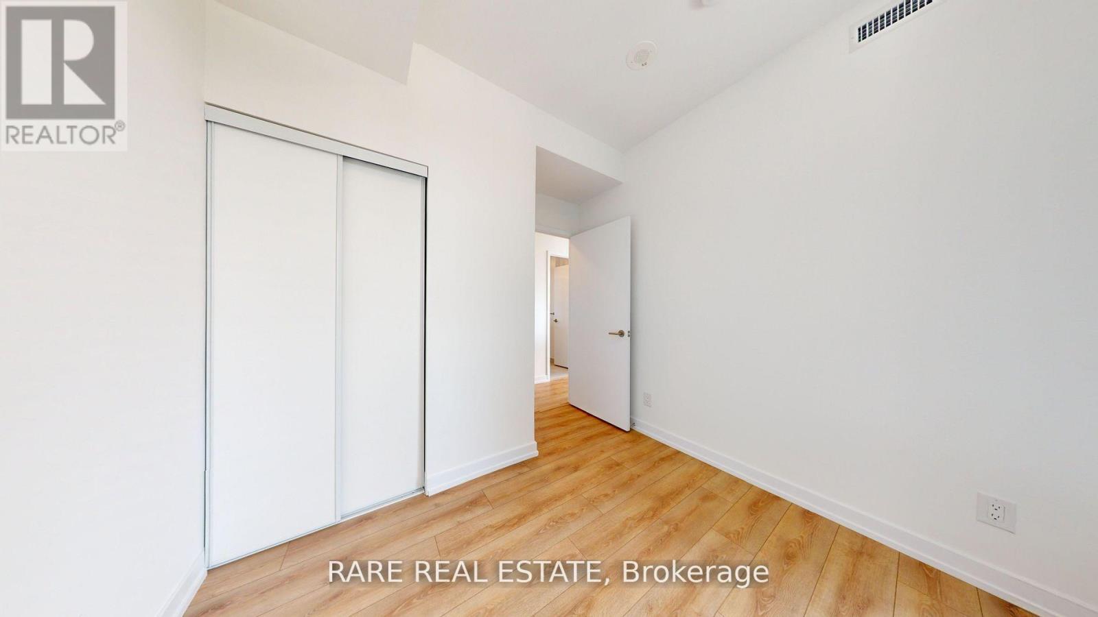 417 - 500 Dupont Street, Toronto, Ontario  M6G 0B8 - Photo 11 - C12415582