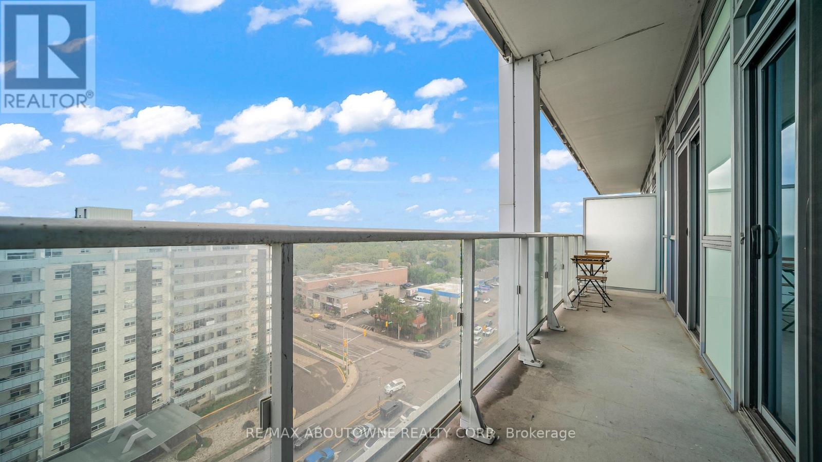 1008 - 55 Speers Road, Oakville, Ontario  L6K 0H9 - Photo 19 - W12428650