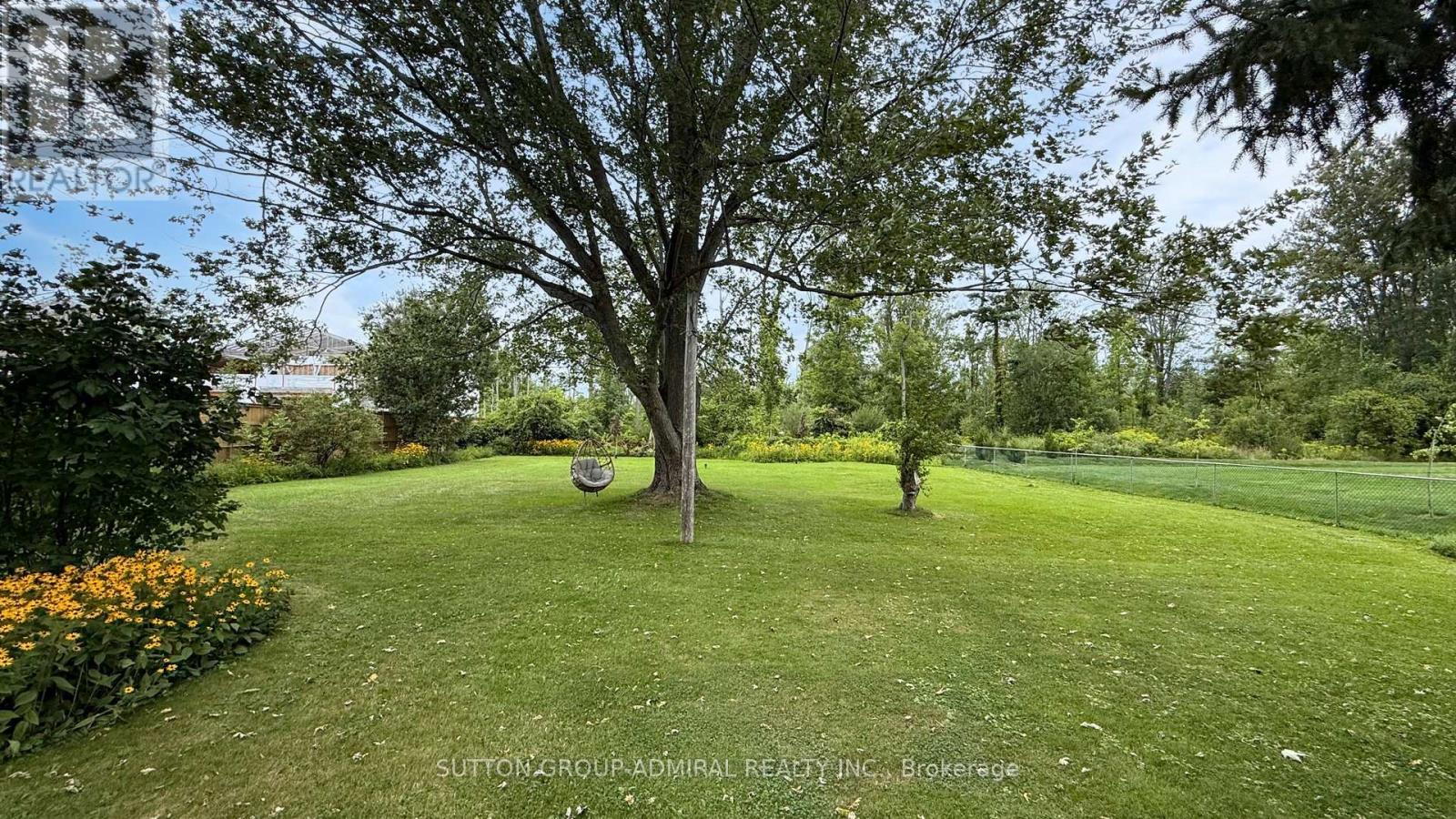9767 Niagara River Parkway, Niagara Falls (Lyons Creek), Ontario  L2G 0N9 - Photo 32 - X12381289