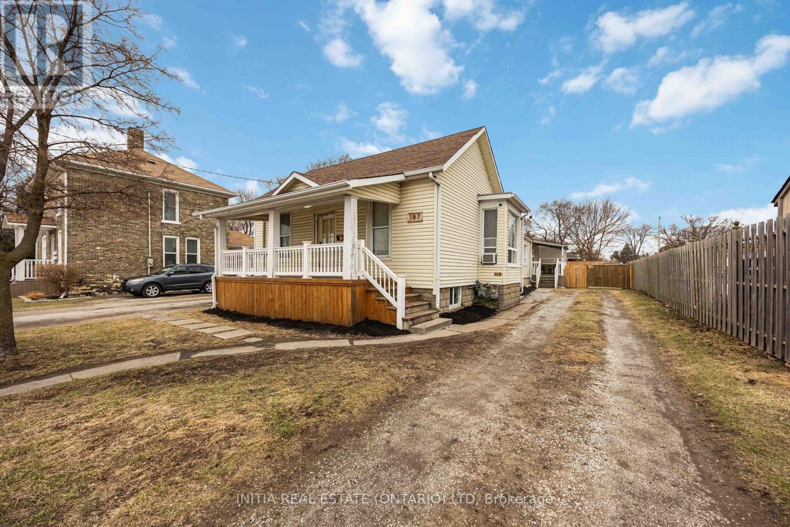 187 Maxwell Street, Sarnia, Ontario  N7T 5C2 - Photo 18 - X12428369
