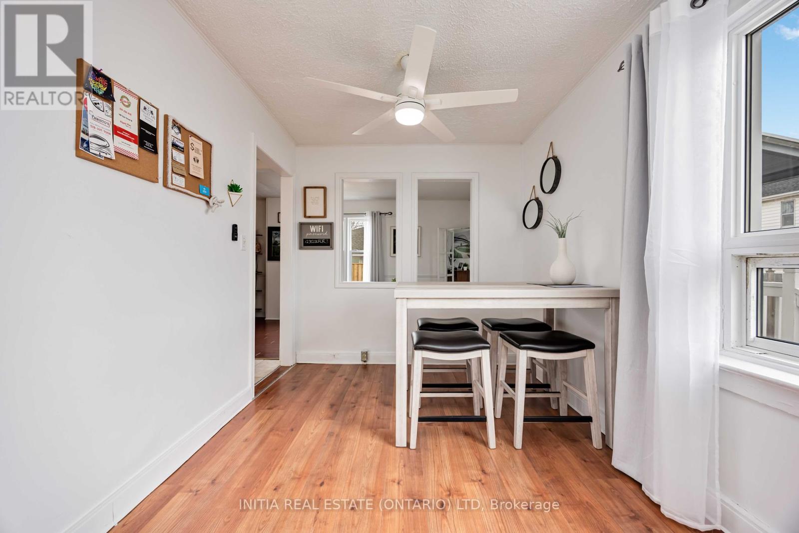 187 Maxwell Street, Sarnia, Ontario  N7T 5C2 - Photo 8 - X12428369