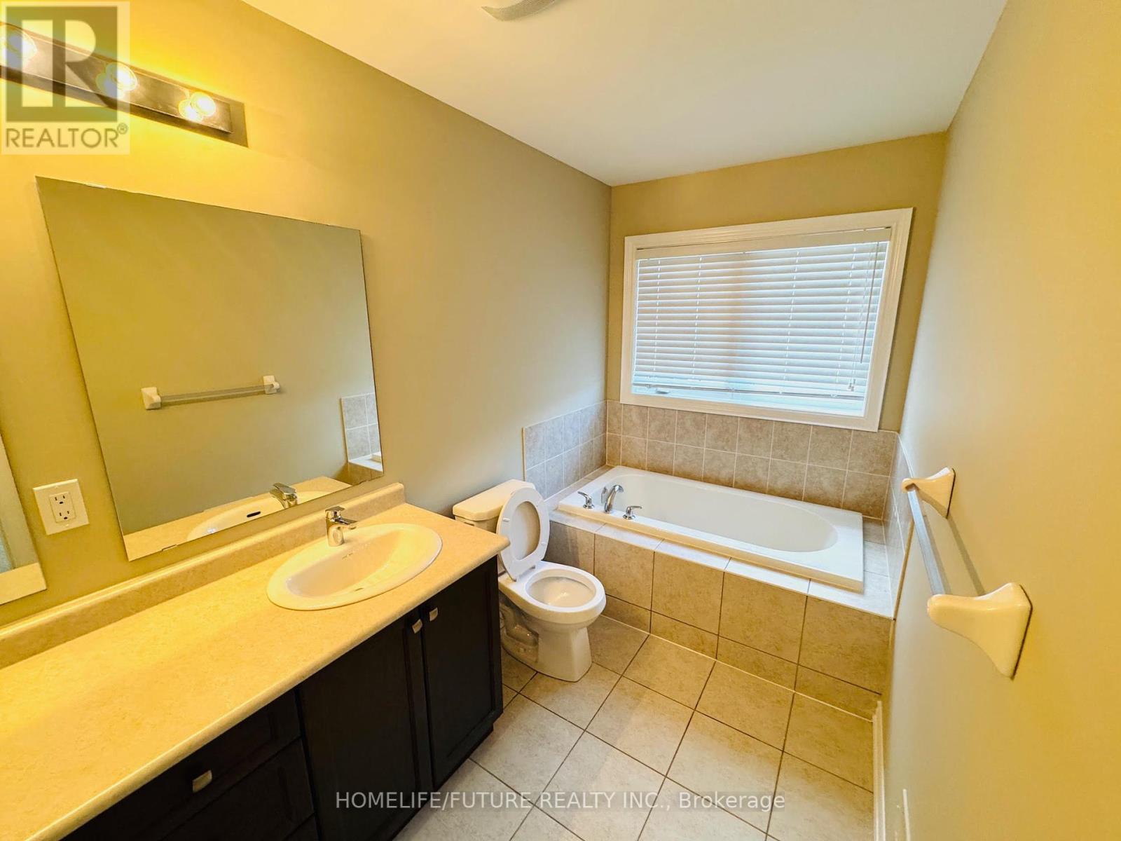 20 Aldridge Lane, Clarington, Ontario  L1B 0K8 - Photo 11 - E12422709