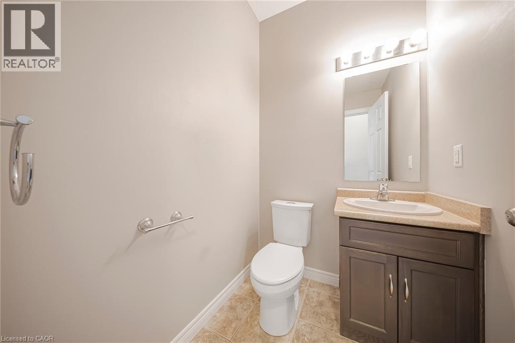 1108 Fairway Road N Unit# C, Kitchener, Ontario  N2A 0J3 - Photo 15 - 40772147