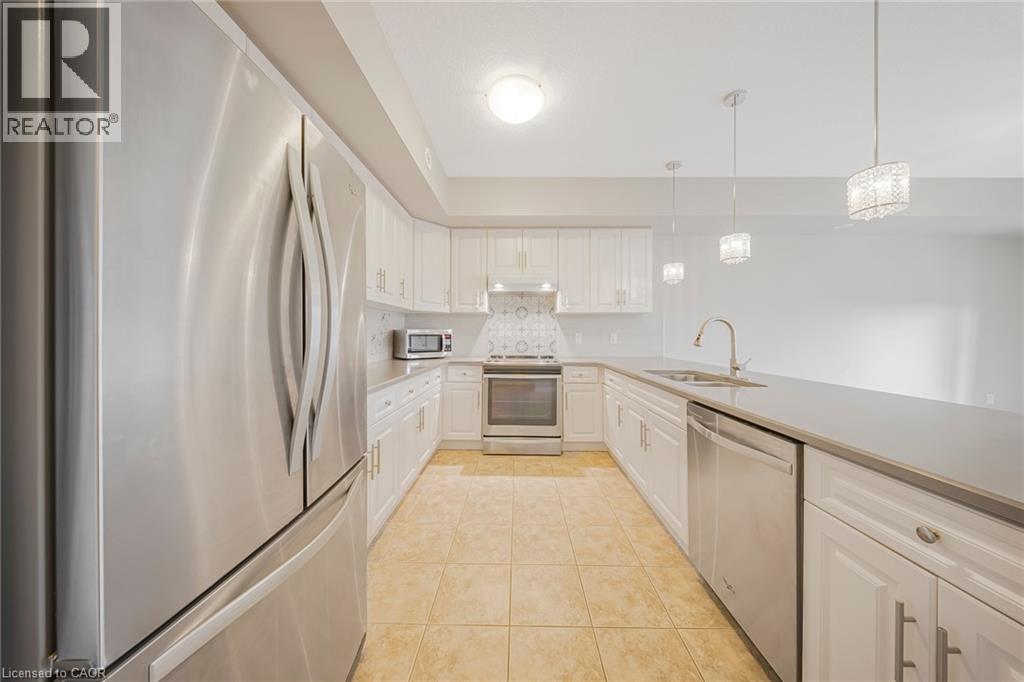 1108 Fairway Road N Unit# C, Kitchener, Ontario  N2A 0J3 - Photo 6 - 40772147