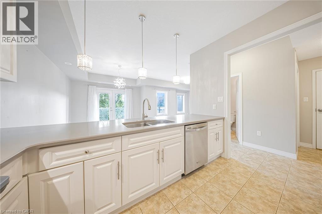 1108 Fairway Road N Unit# C, Kitchener, Ontario  N2A 0J3 - Photo 8 - 40772147