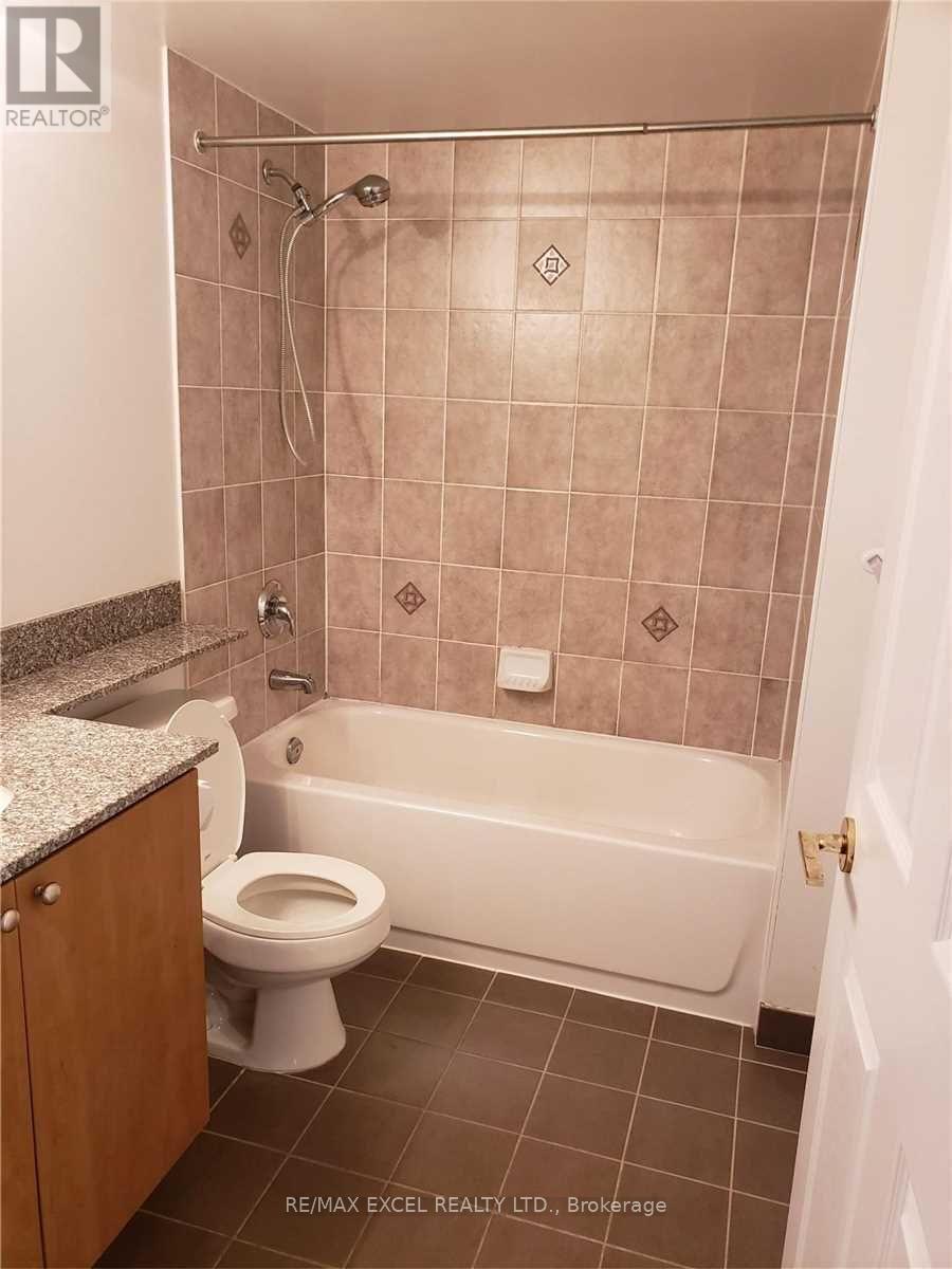 606 - 5500 Yonge Street, Toronto, Ontario  M2N 7L1 - Photo 4 - C12429127
