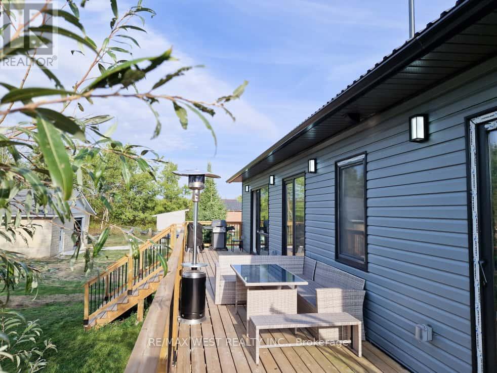 264 Mcguire Beach Road, Kawartha Lakes, Ontario  K0M 2B0 - Photo 49 - X12142207
