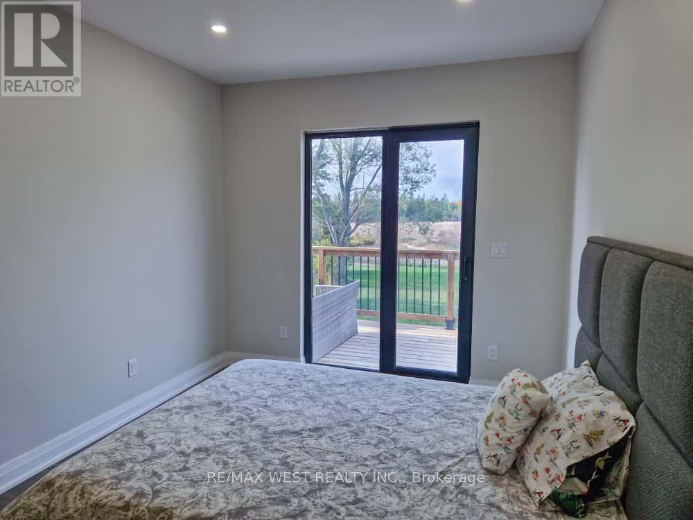 264 Mcguire Beach Road, Kawartha Lakes, Ontario  K0M 2B0 - Photo 30 - X12142207