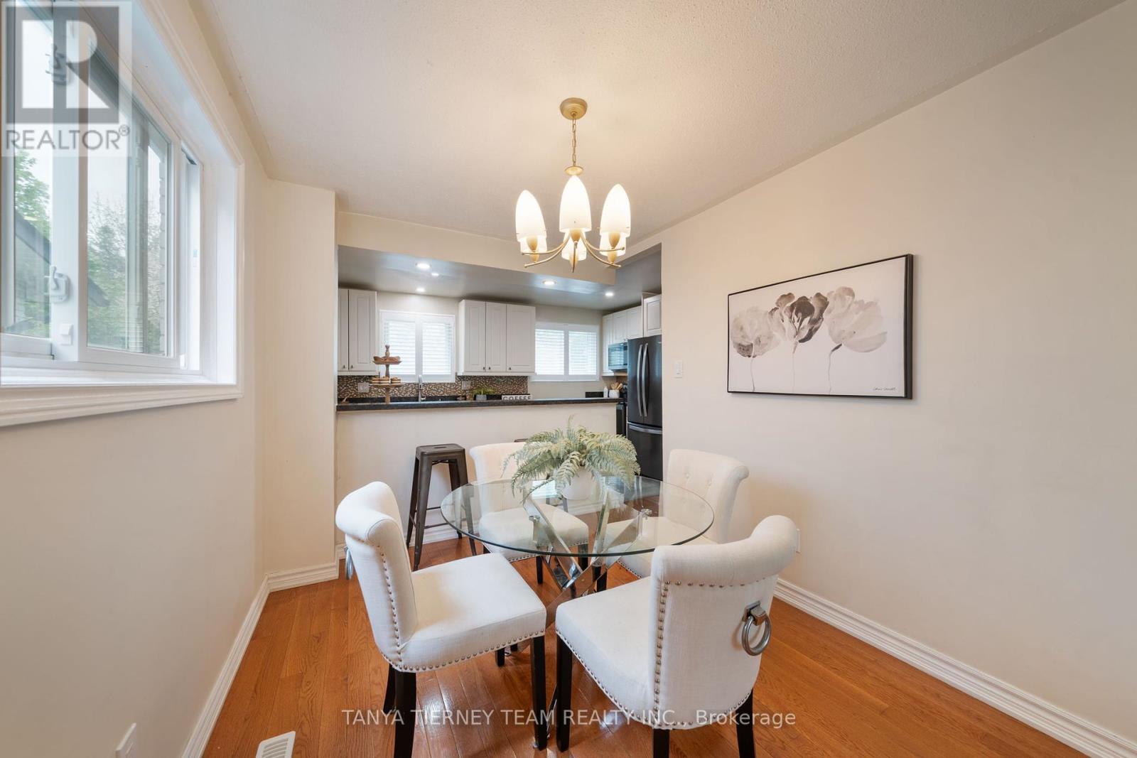 728 Bermuda Avenue, Oshawa, Ontario  L1J 6A8 - Photo 11 - E12429093